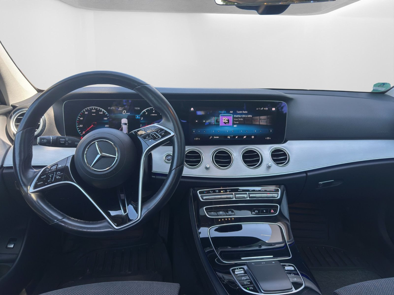 Mercedes-Benz E 200 T-Modell 4Matic | Pano| 360°|WKR| — photo 14