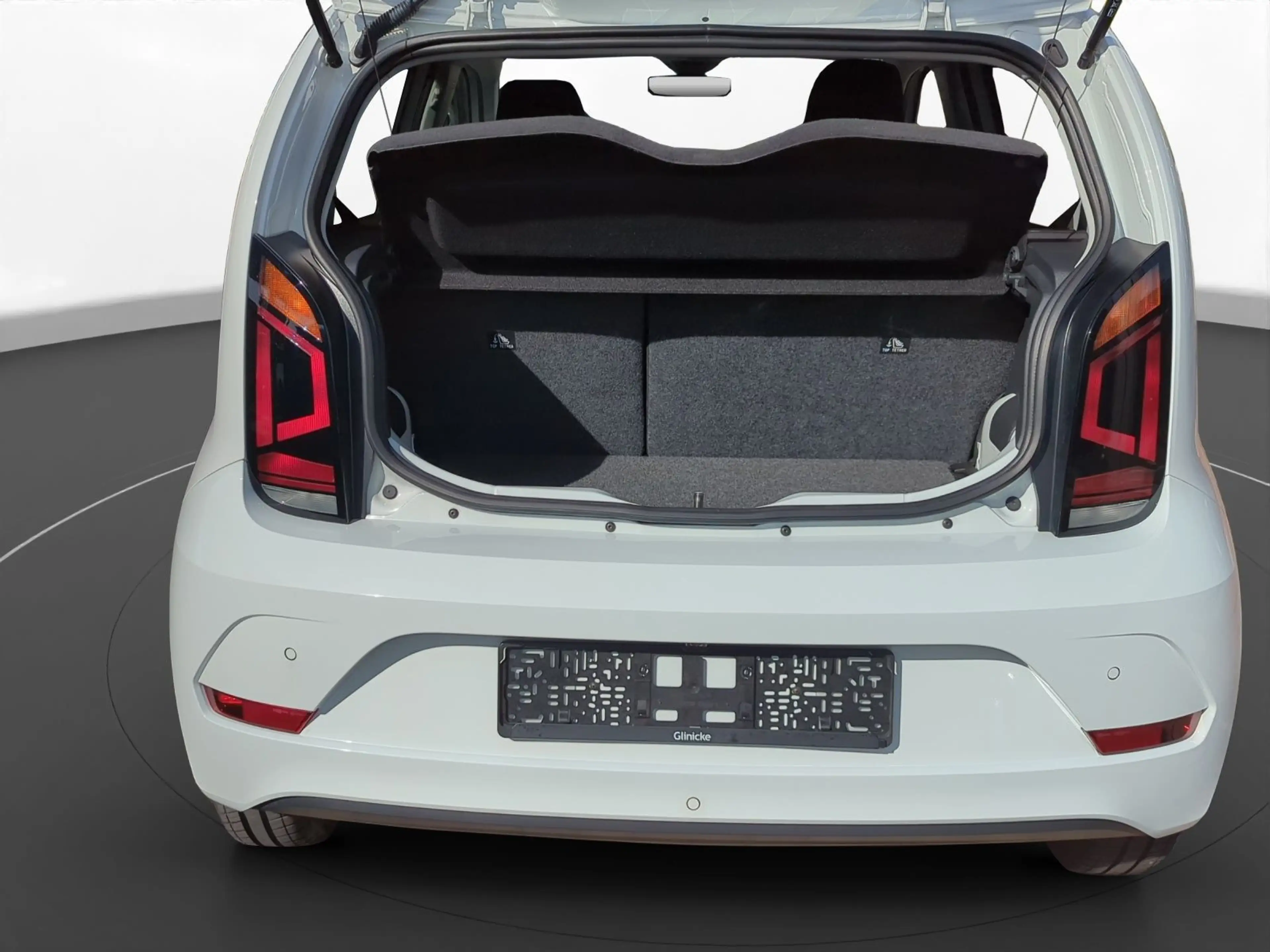 Volkswagen e-up! move up! Kamera SiHz Klima — photo 11