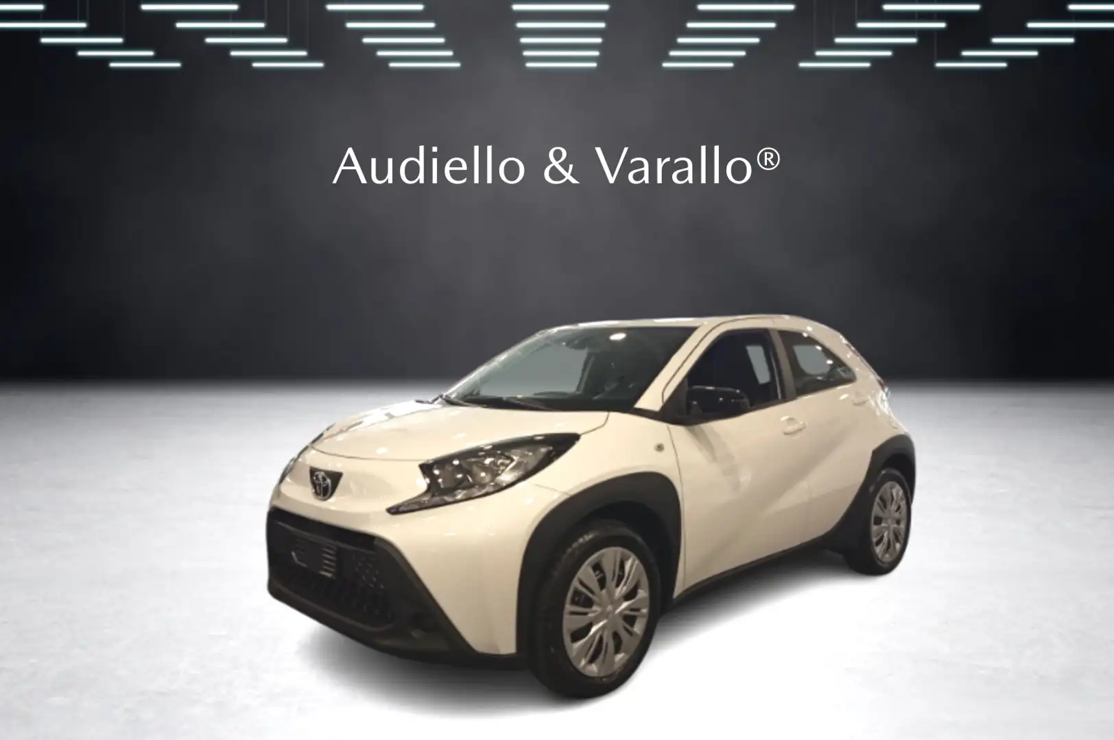 Toyota Aygo X 1.0 VVT-i 72 CV 5 porte Active + SEDILI ANT. RISCALDABILI e PROMO CERCHI IN FERRO E GOMME TERMICHE Weiß - 2