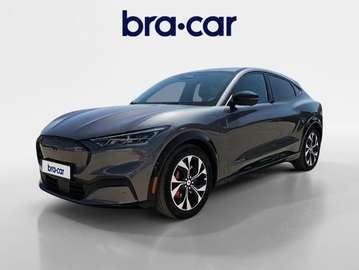 Batería 75.7Kwh Base 198 kW (269 CV)
