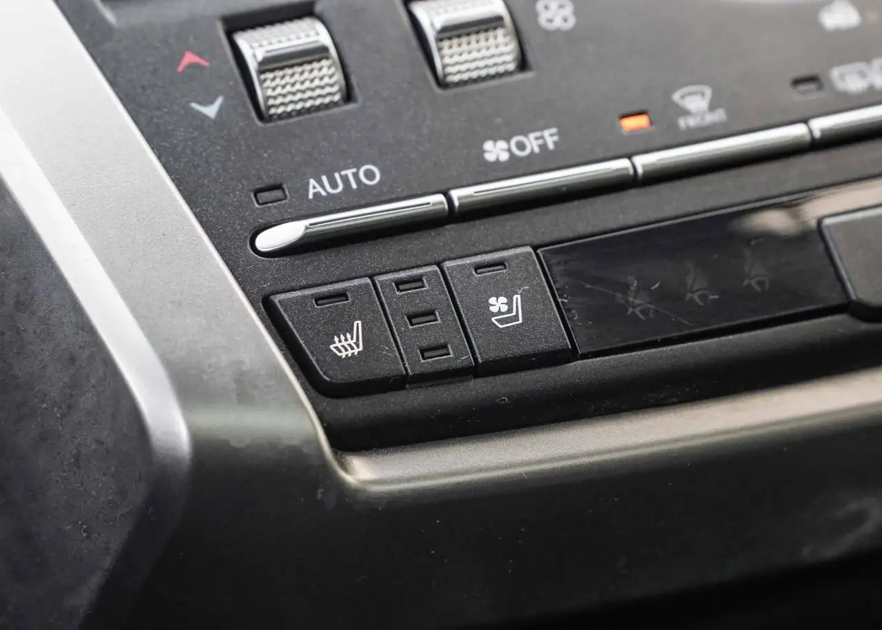 Lexus NX photo Lexus NX
