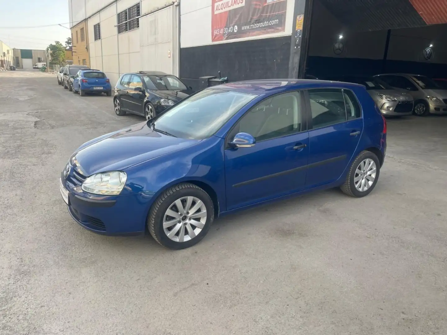 Volkswagen Golf 1.6 FSI Highline Azul - 1