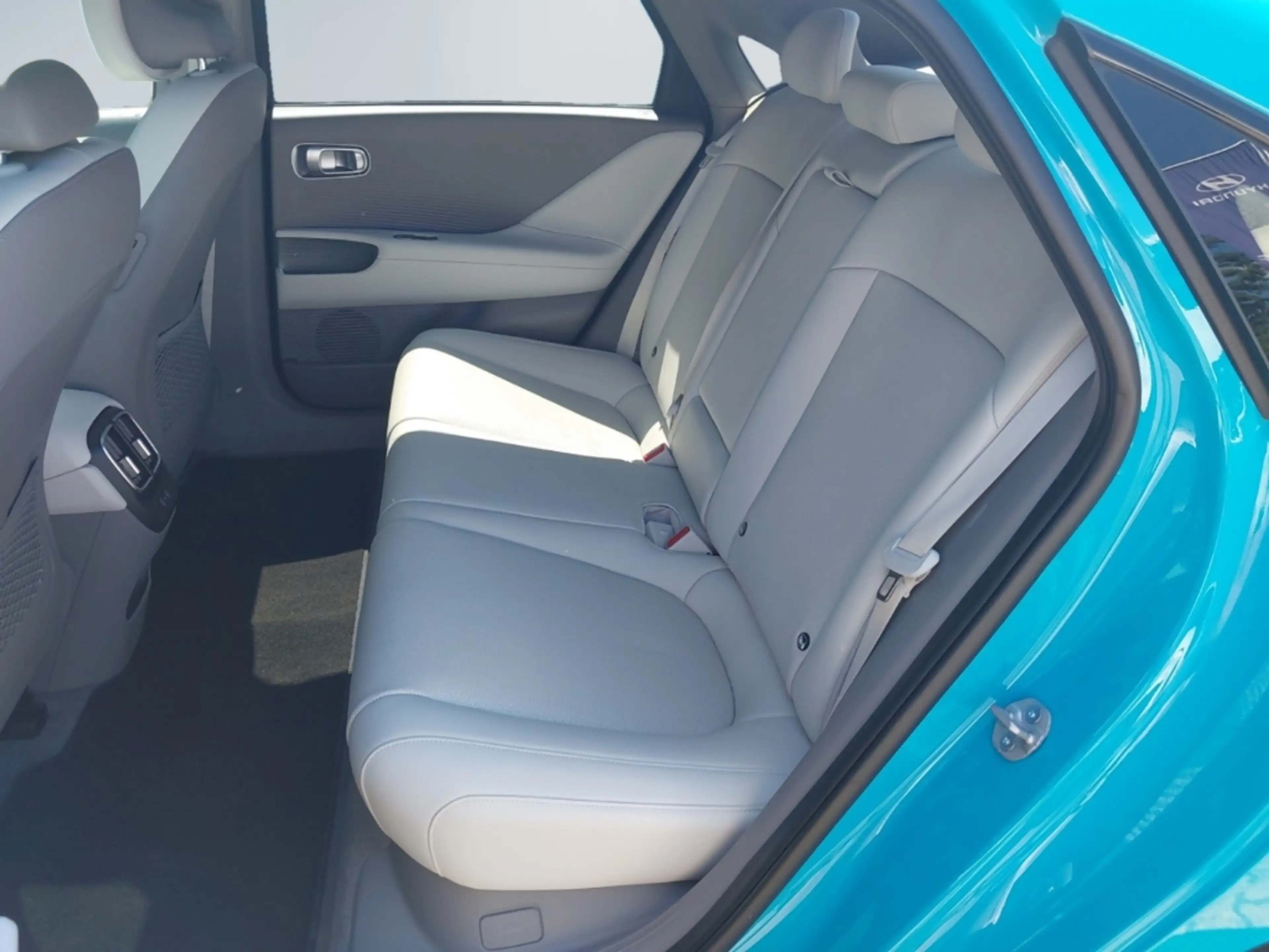 Hyundai IONIQ 6 Techniq Paket Navi Klimasitze Leder Digitales Cock — photo 13