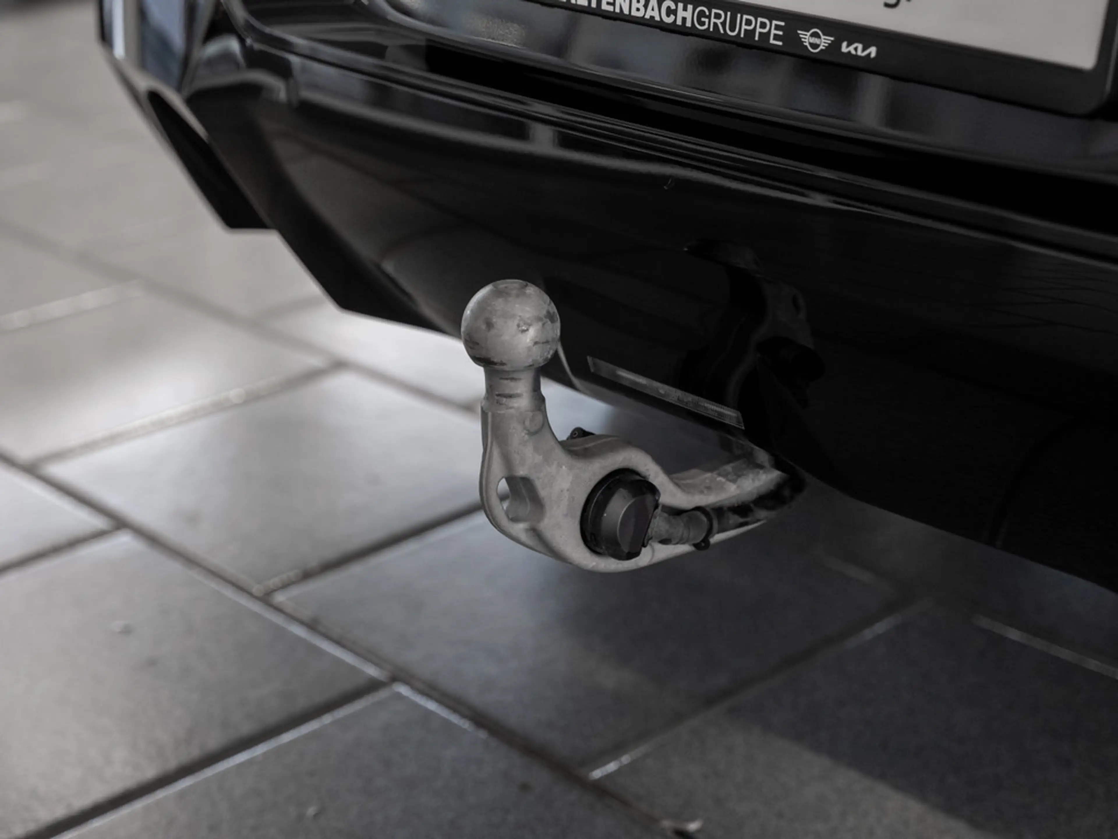 BMW X3 xDrive 20d M-Sport PANO AHK LED NAVI H/K — photo 11