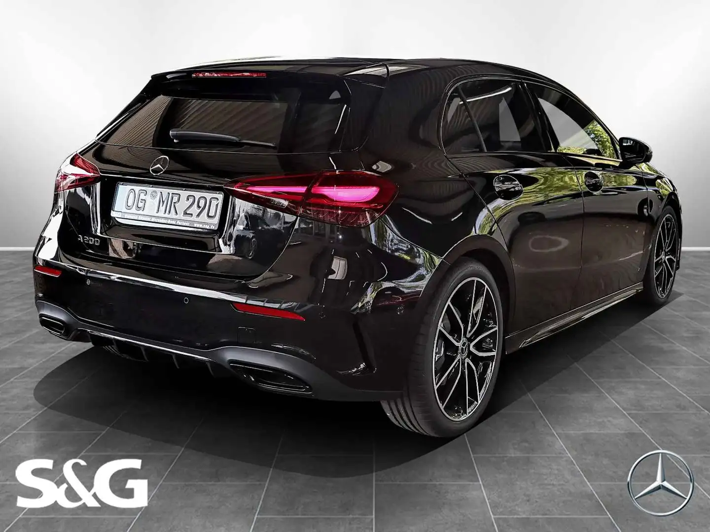 Mercedes-Benz A 200 AMG MBUX+RüKam+M-LED+Pano+Night+Keyless-Go Schwarz - 2