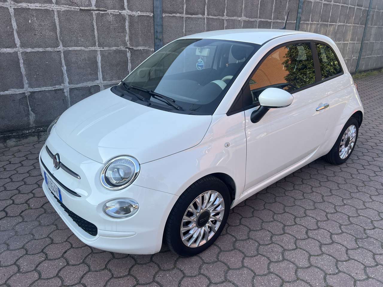 Fiat 500 1.0 hybrid Lounge 70cv
