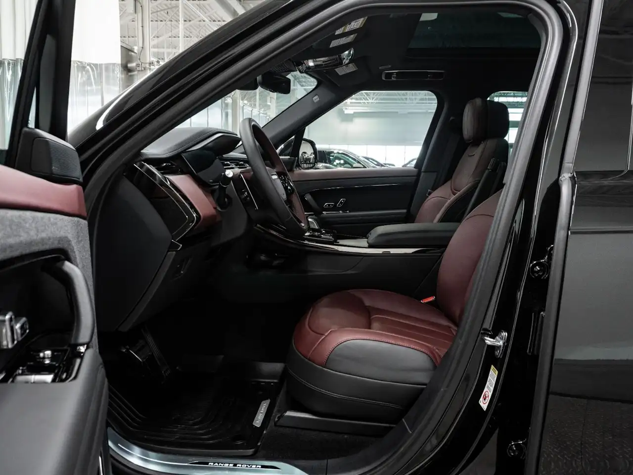 Land Rover Range Rover Sport photo Land Rover Range Rover Sport