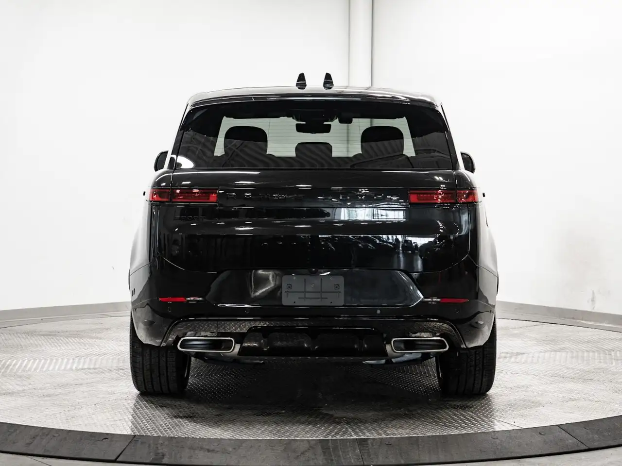 Land Rover Range Rover Sport photo Land Rover Range Rover Sport