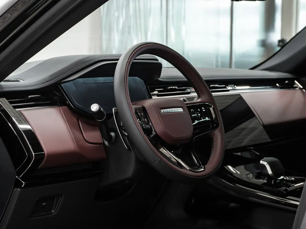 Land Rover Range Rover Sport photo Land Rover Range Rover Sport