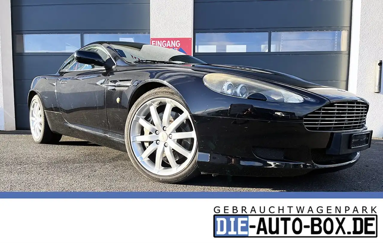 Aston Martin DB9