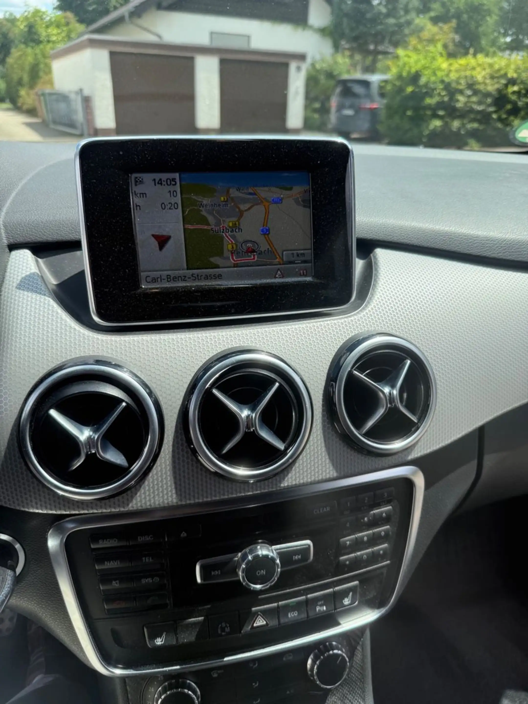 Mercedes-Benz B 200 Automatik Teilleder Navi Anh. — photo 19
