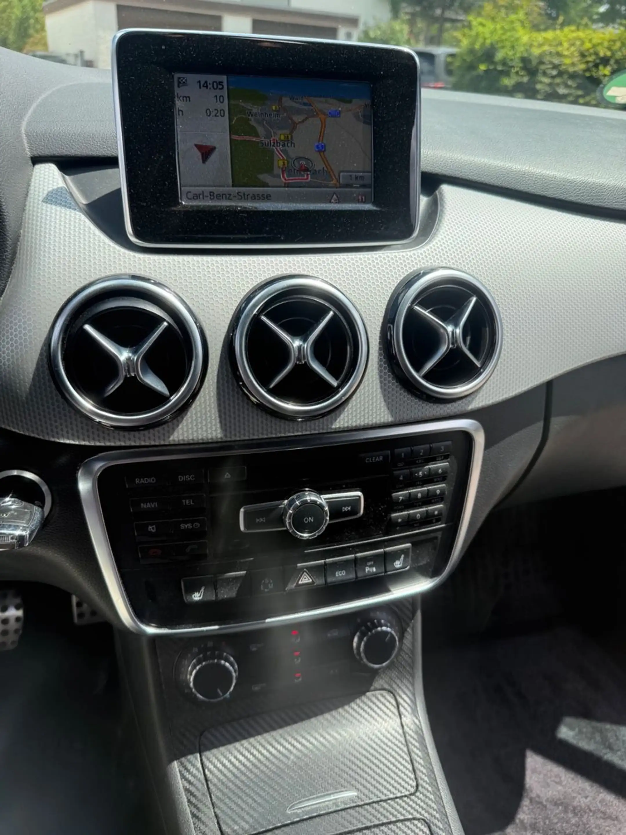 Mercedes-Benz B 200 Automatik Teilleder Navi Anh. — photo 20