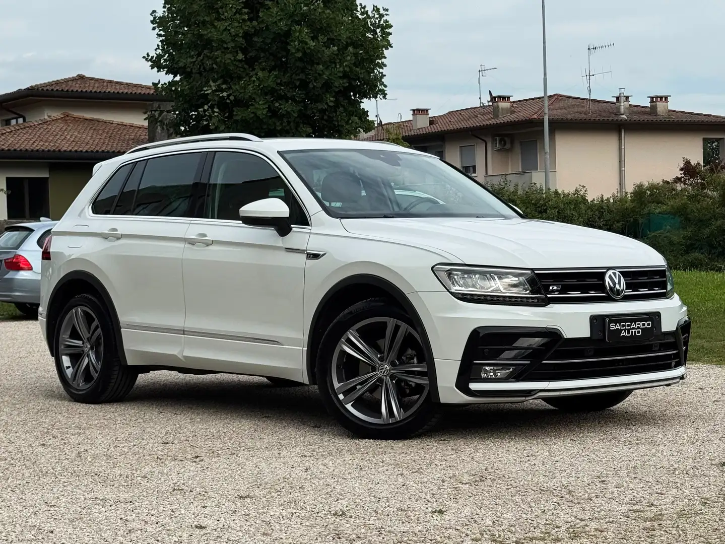 Volkswagen Tiguan 2.0 TDI 150cv DSG Sport R-Line | UNICO PROP. Bianco - 1