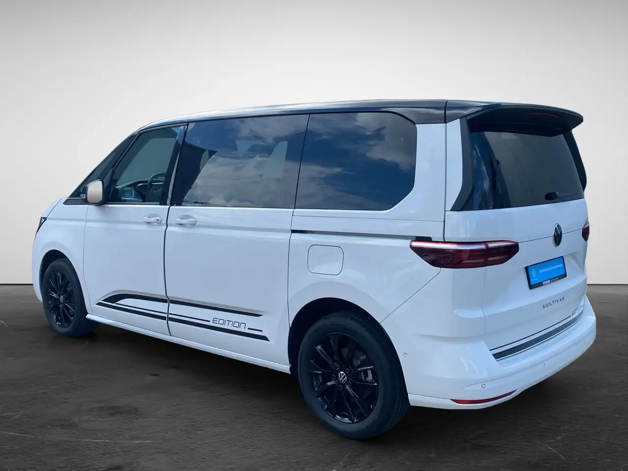 Volkswagen T7 Multivan 2.0 TDI DSG Edition Pano 4
