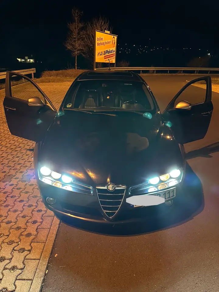 Alfa Romeo 159
