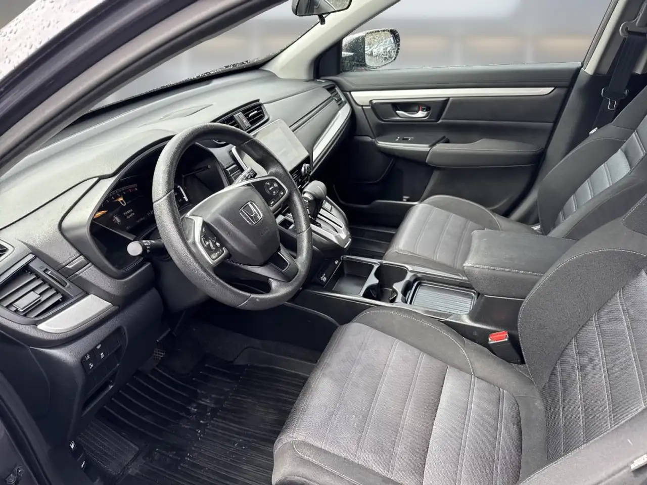 Honda CR-V photo Honda CR-V