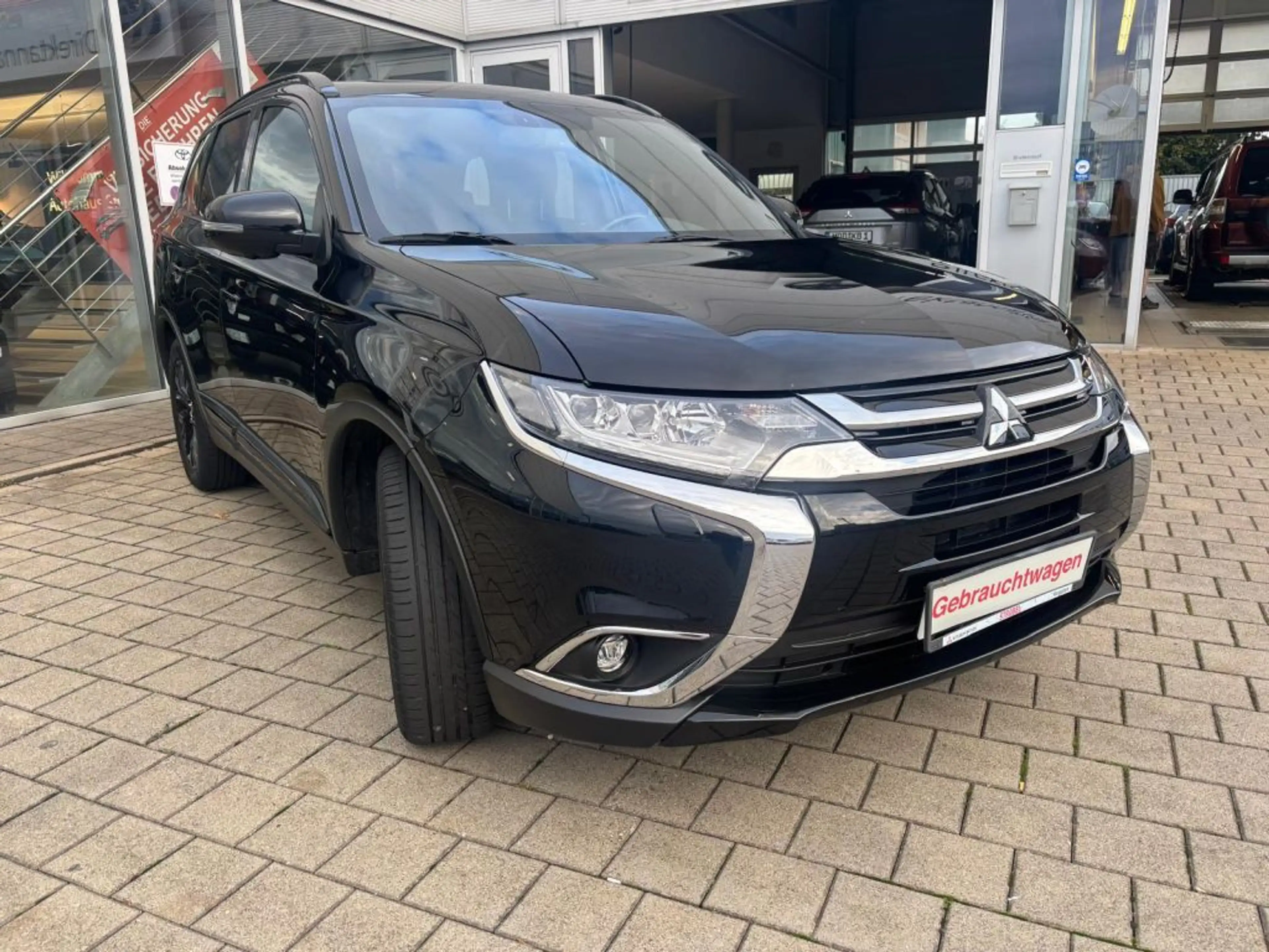 Mitsubishi Outlander 2.0 2WD CVT Edition+ — photo 3