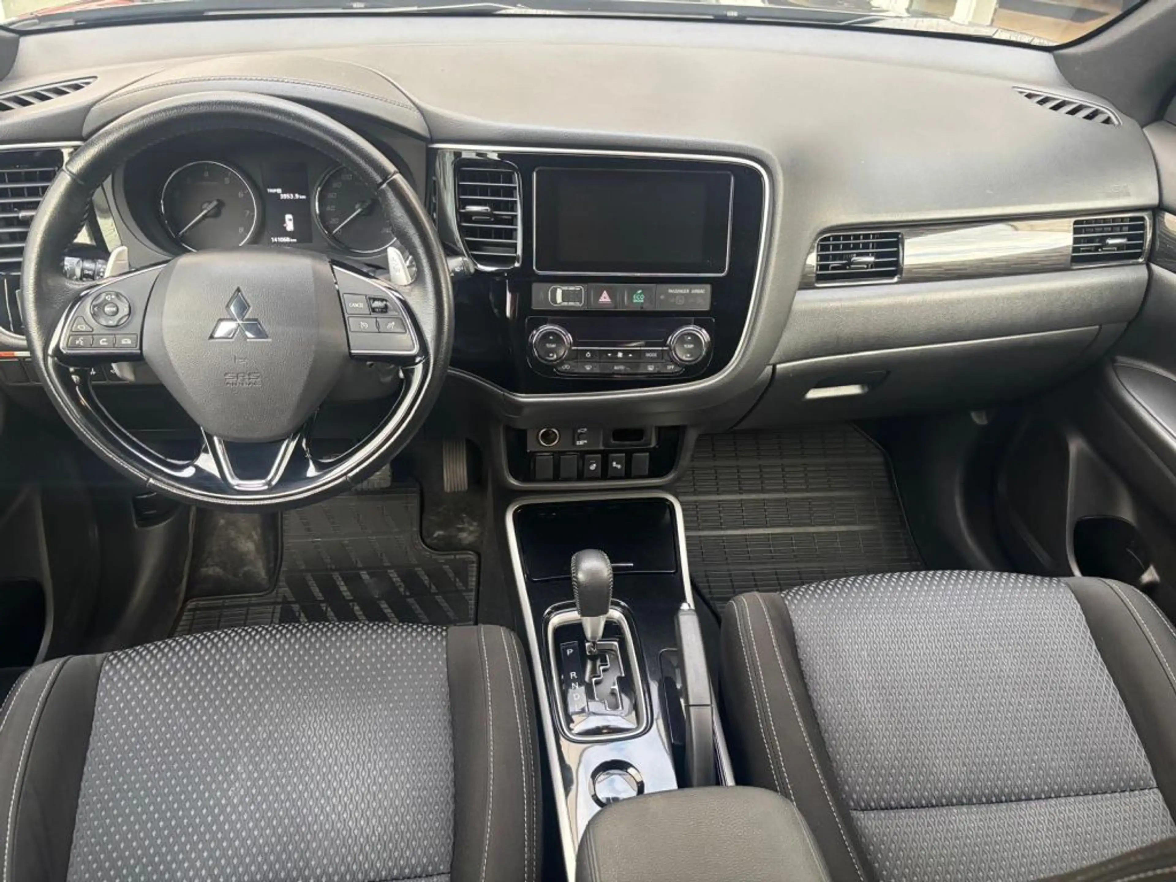 Mitsubishi Outlander 2.0 2WD CVT Edition+ — photo 5
