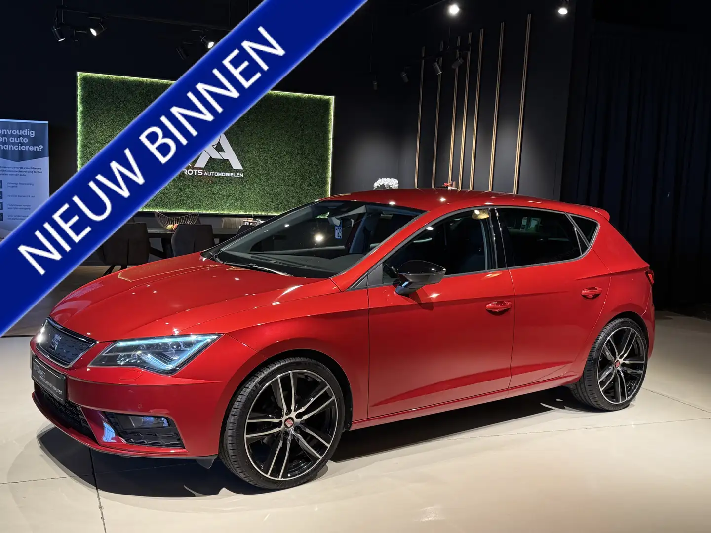 SEAT Leon TSI Style DSG Virtueel|Camera|LED|Keyles|ACC Vol! Rot - 1