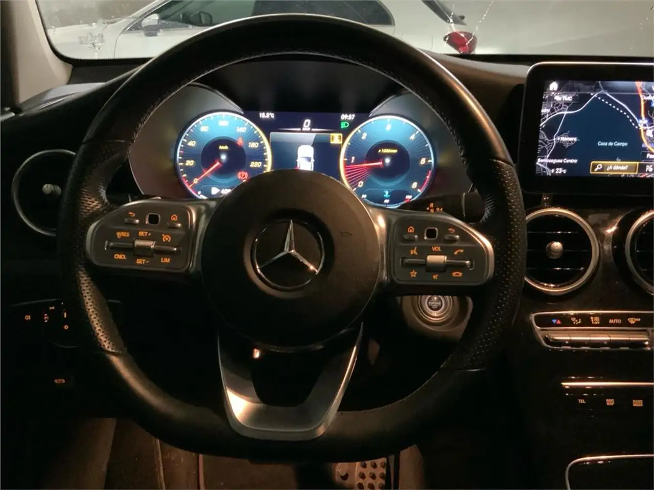 2022 Mercedes-Benz GLC 200 d 4MATIC, photograph 8