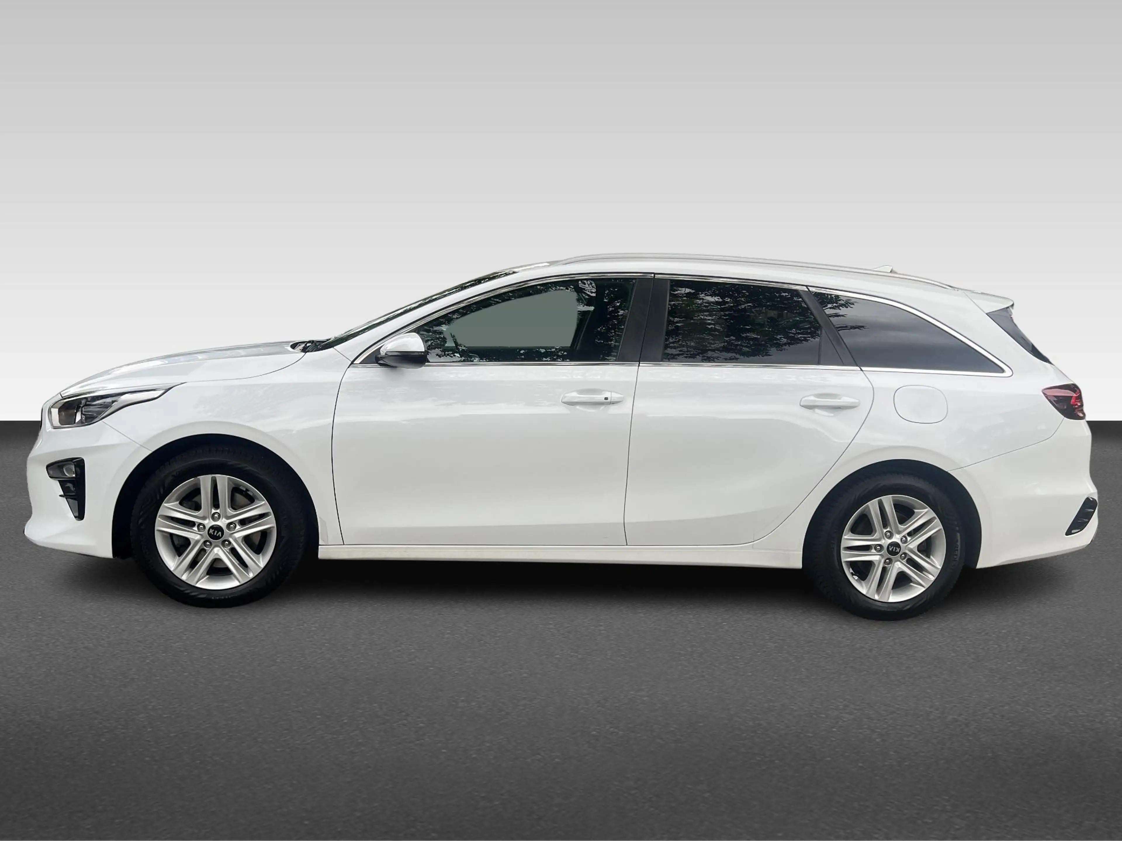 Kia Ceed SW / cee'd SW Sportswagon 1.5 T-GDi DynamicPlusLine | Achteruitr — photo 2