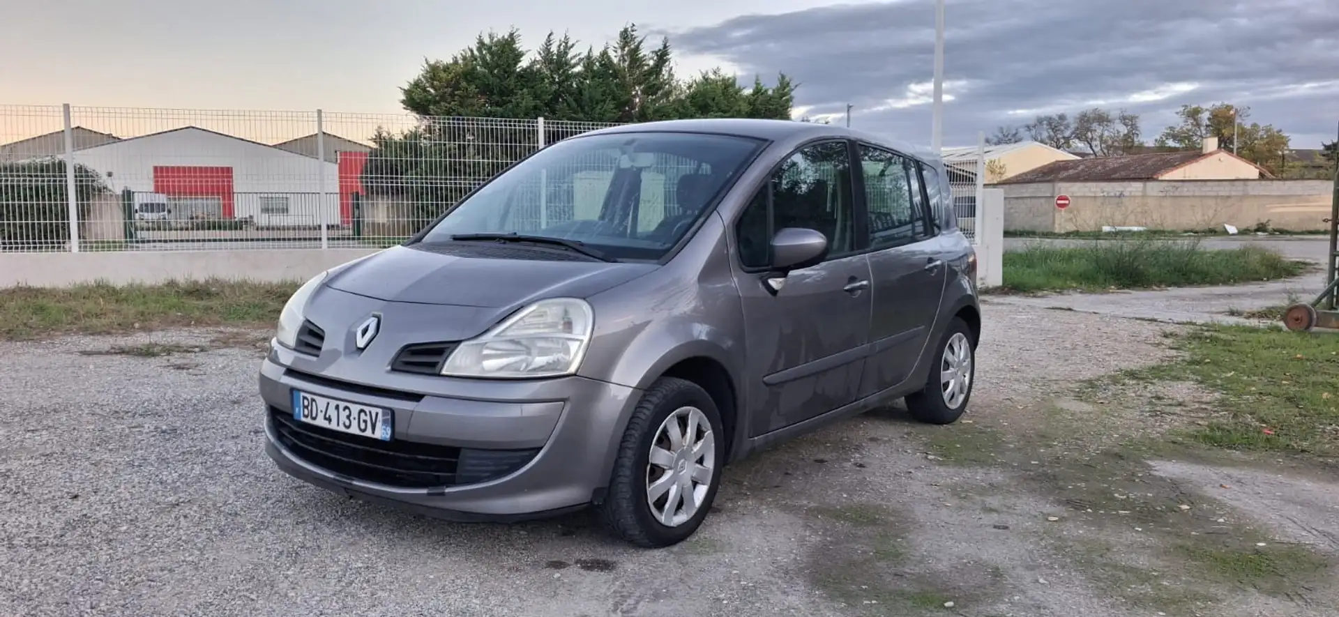 Renault Grand Modus 1.5 dCi 75 eco2 Authentique Euro 5 - 1