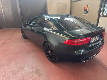 XE 2.0d Prestige Business edition 180cv auto
