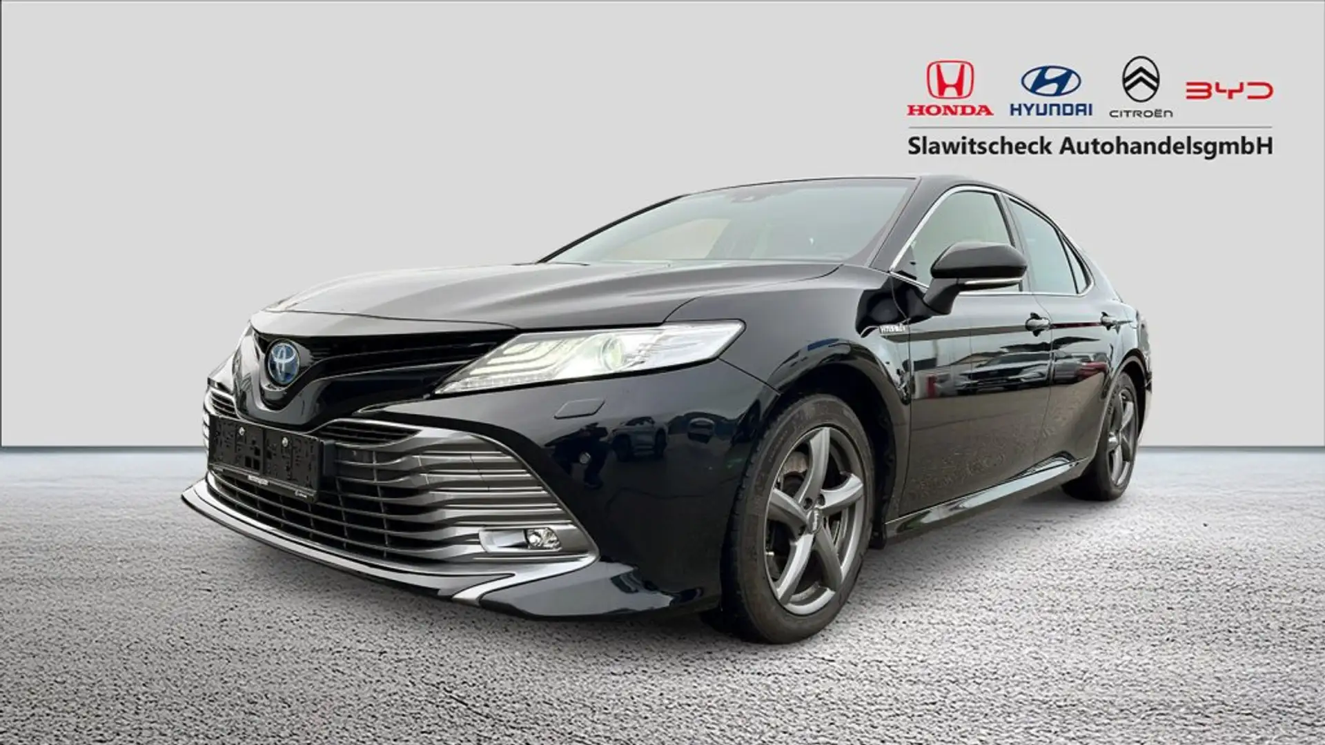 Toyota Camry 2,5 Hybrid Lounge Aut. Schwarz - 2