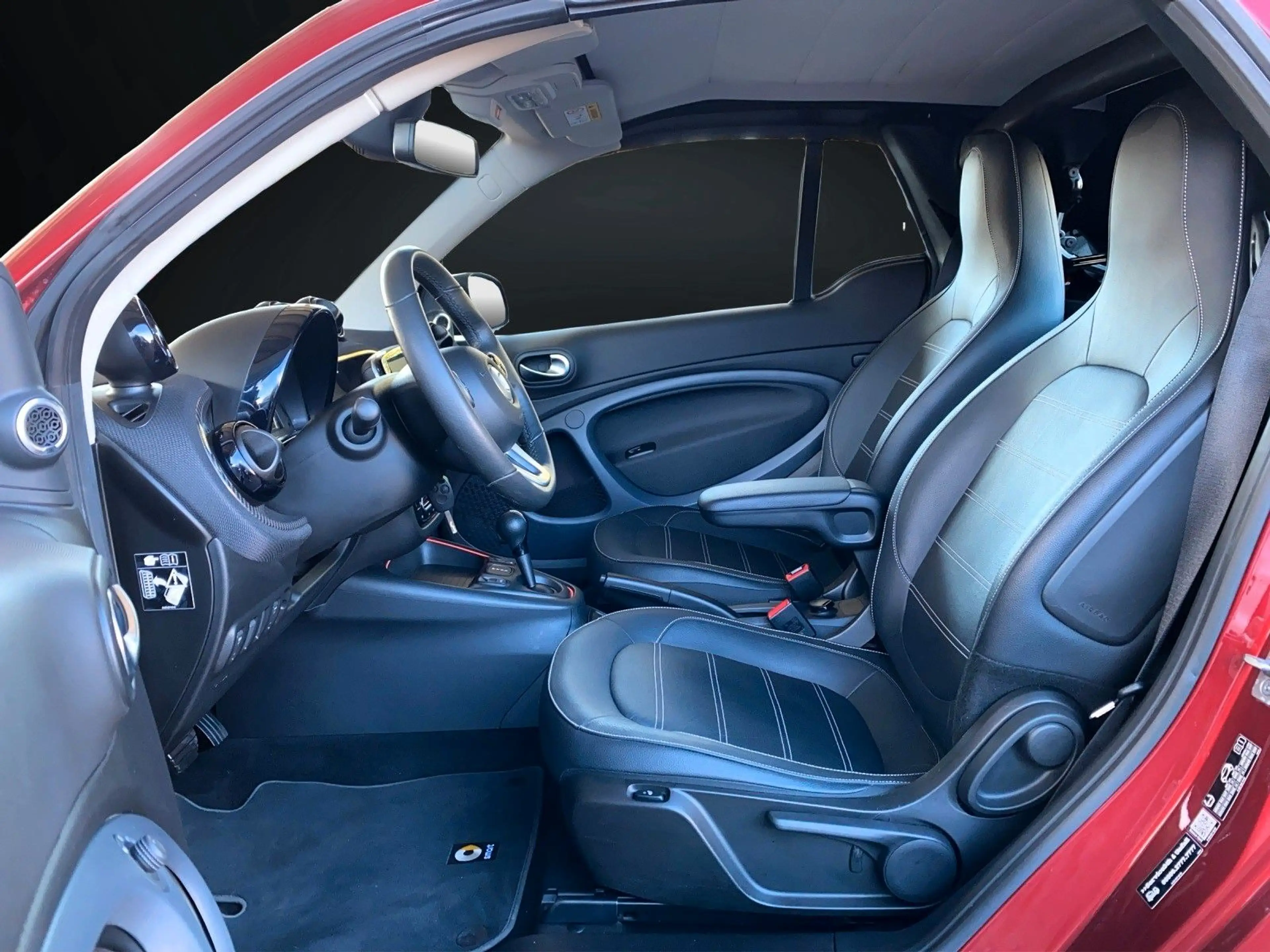 smart forTwo EQ-DRIVE CABRIO PRIME NAVI-KAMERA-JBL-LED — photo 12