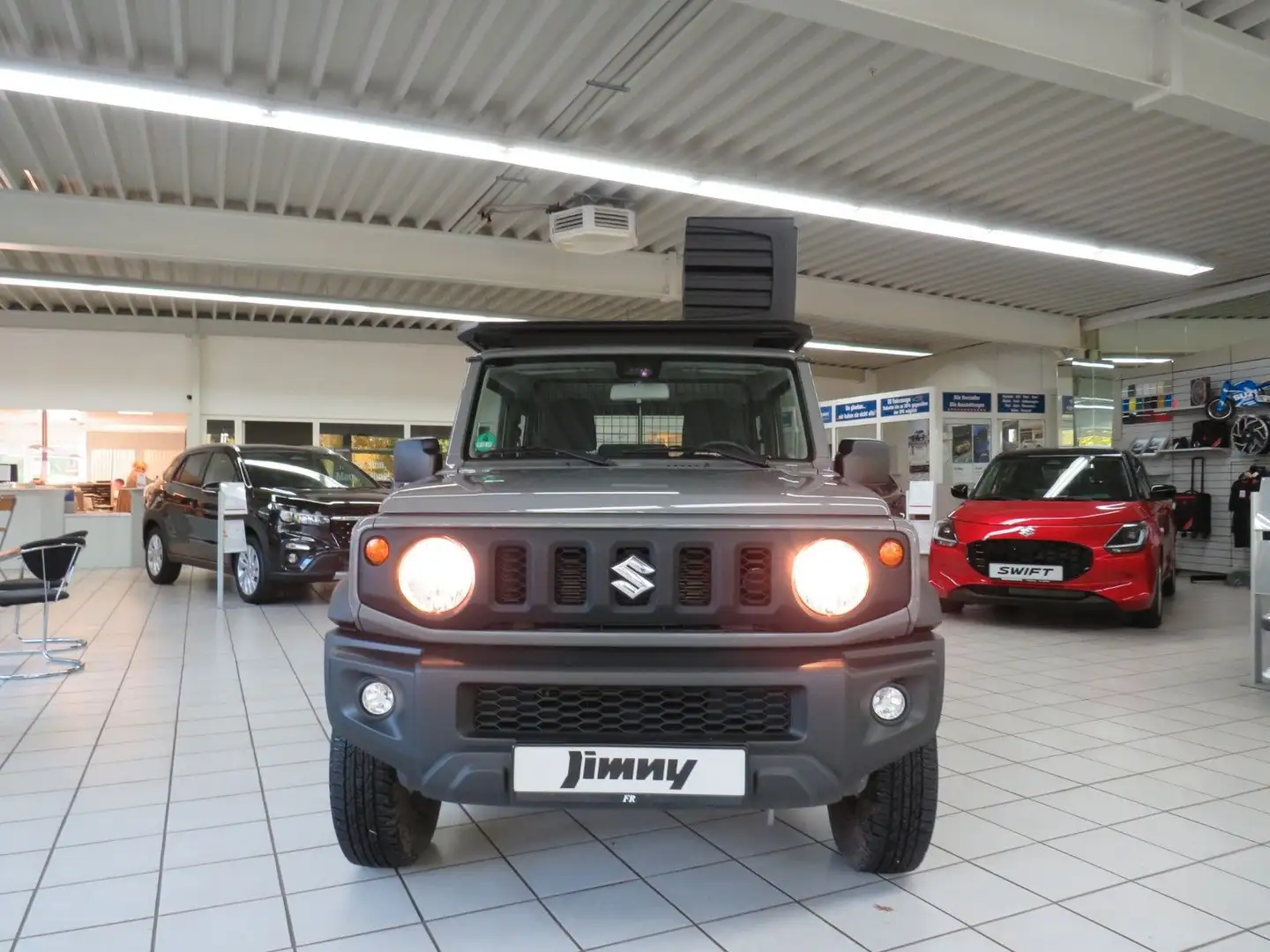 Suzuki Jimny 1,5 NFZ Comfort AllGrip Grau - 2