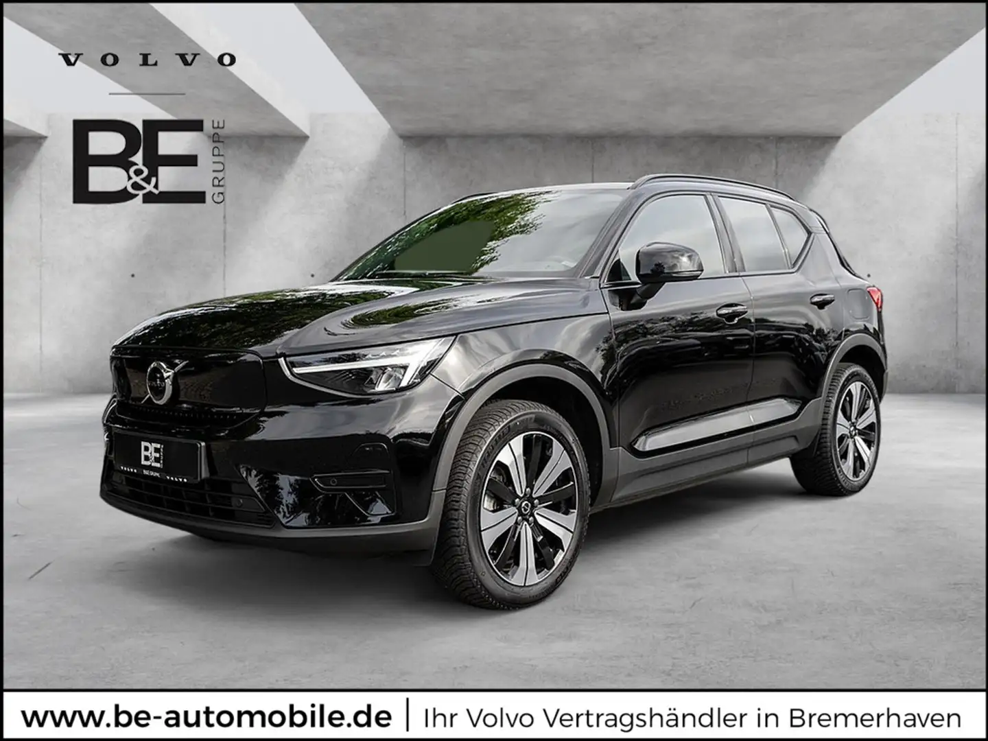 Volvo XC40 Core Recharge Pure Electric 2WD Zwart - 1