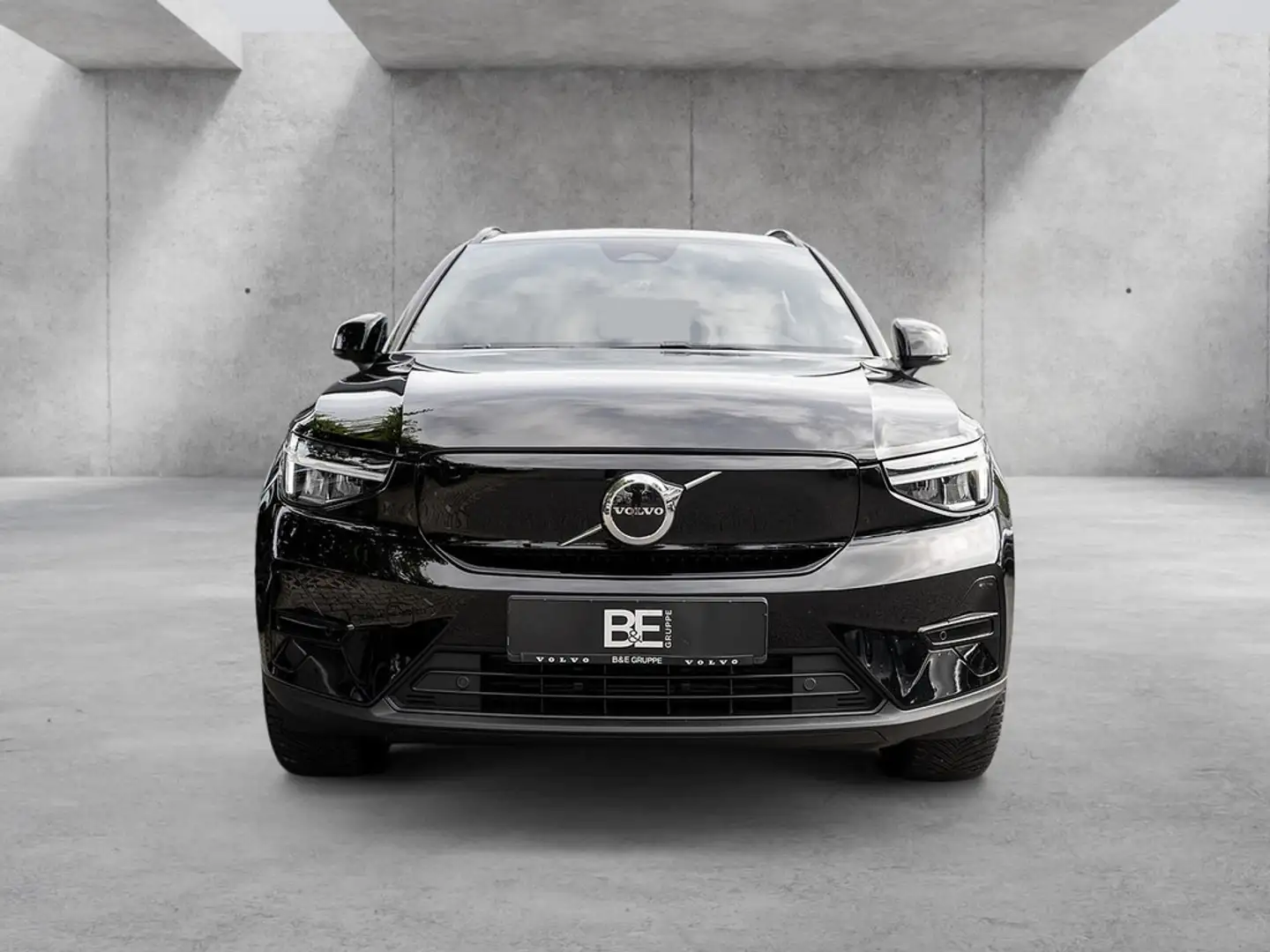Volvo XC40 Core Recharge Pure Electric 2WD Zwart - 2