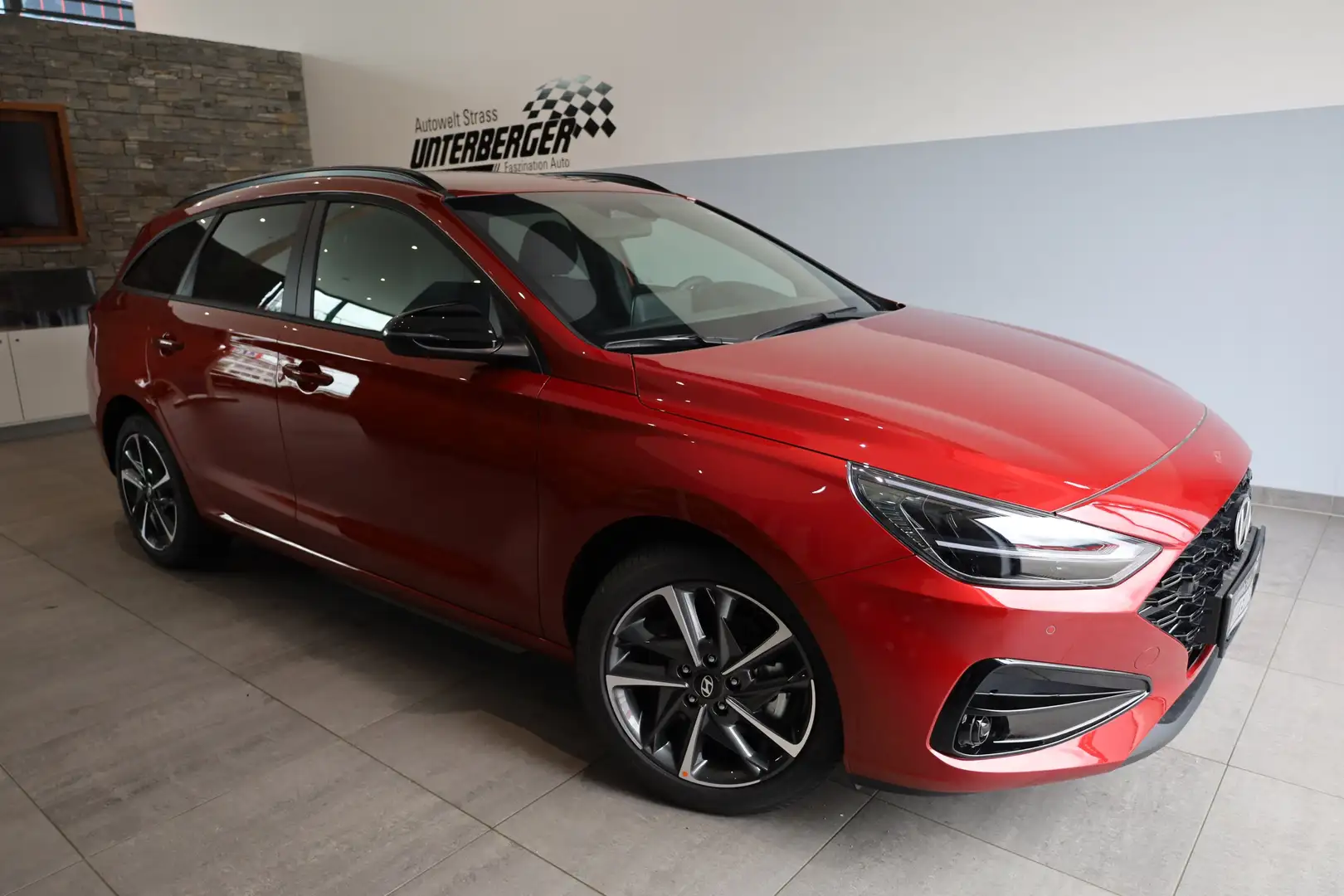 Hyundai i30 Kombi  PD GO Plus 1.0 TGDI DCT Rot - 1