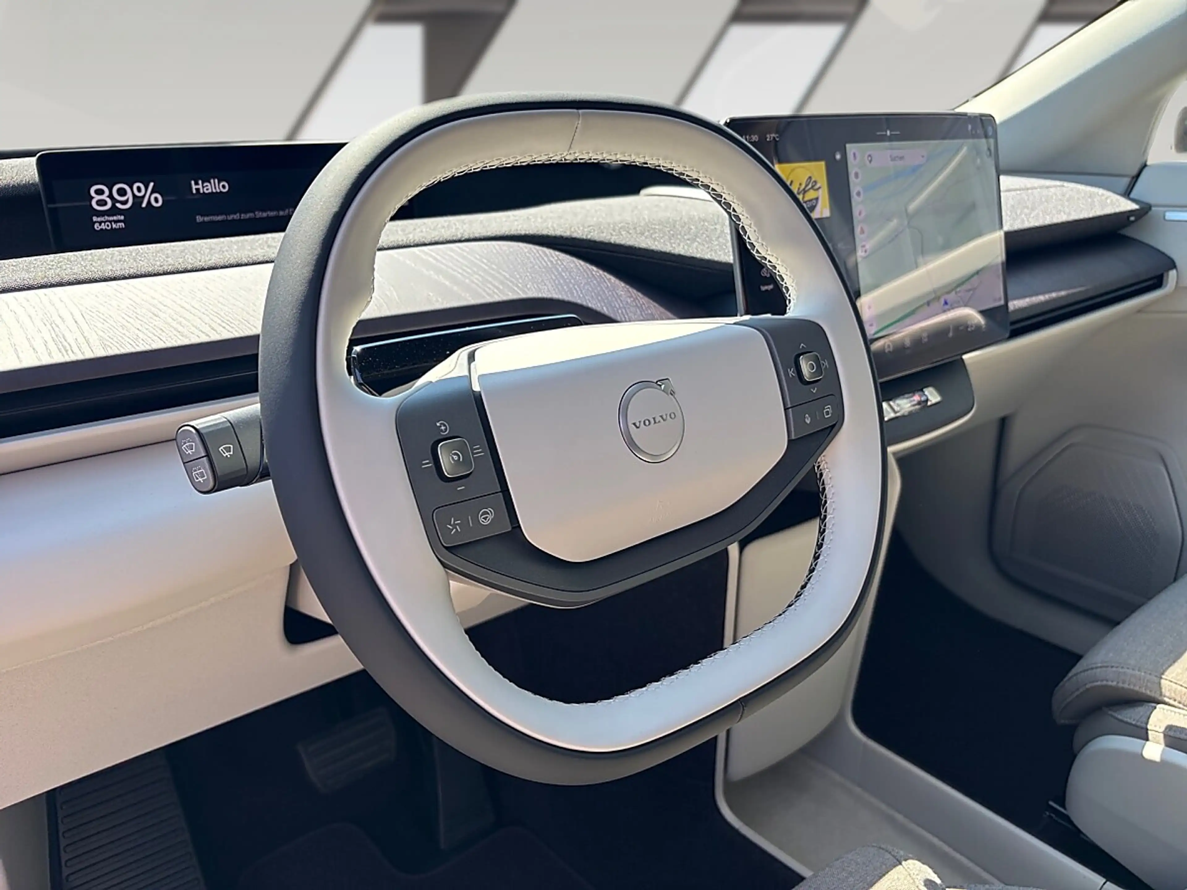 Volvo EX60 P10 Ultra 95kWh AWD — photo 12