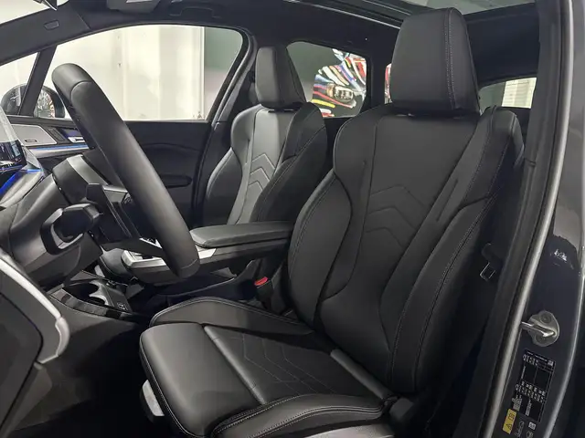 BMW 2 Series view 9