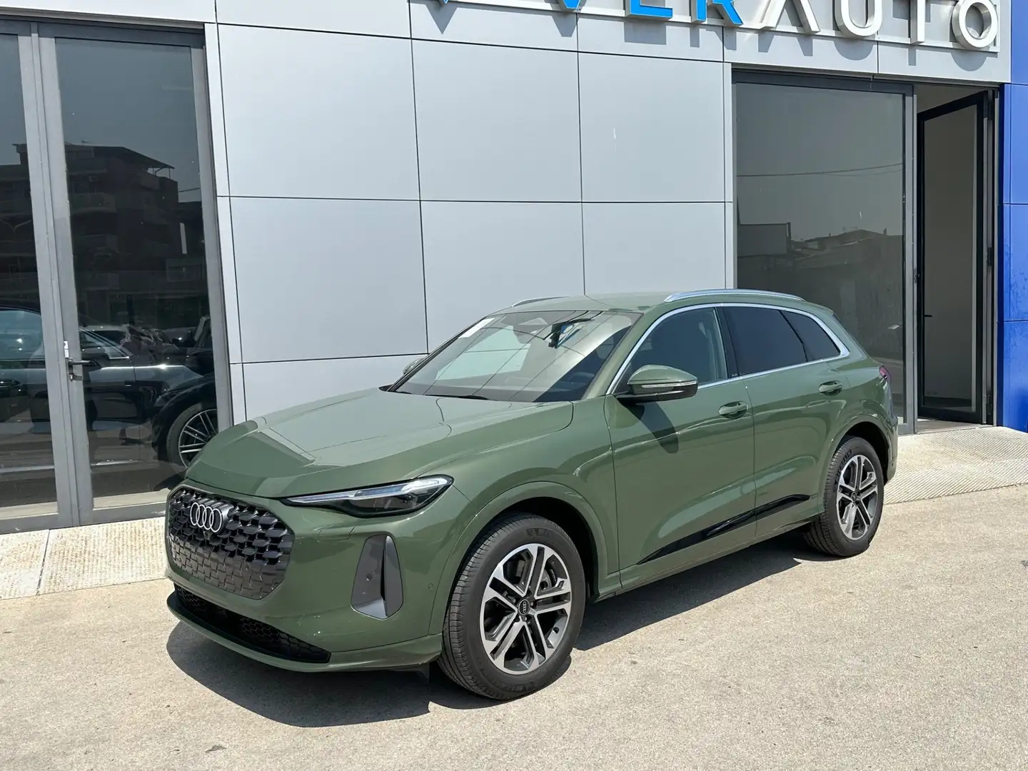 Audi Q5 2.0 tdi mhev+ possibilità noleggio no scoring zelena - 1