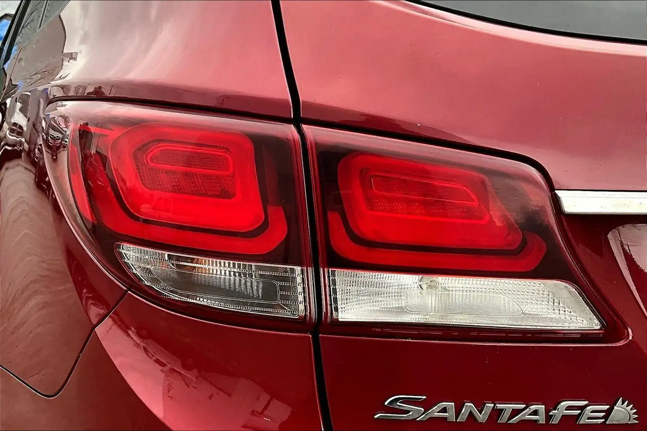 Hyundai SANTA FE снимка Hyundai SANTA FE