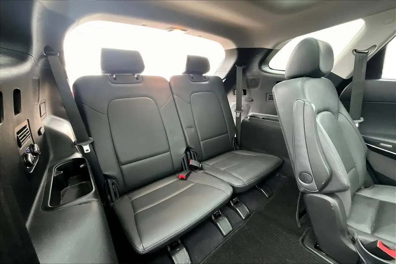 Hyundai SANTA FE снимка Hyundai SANTA FE