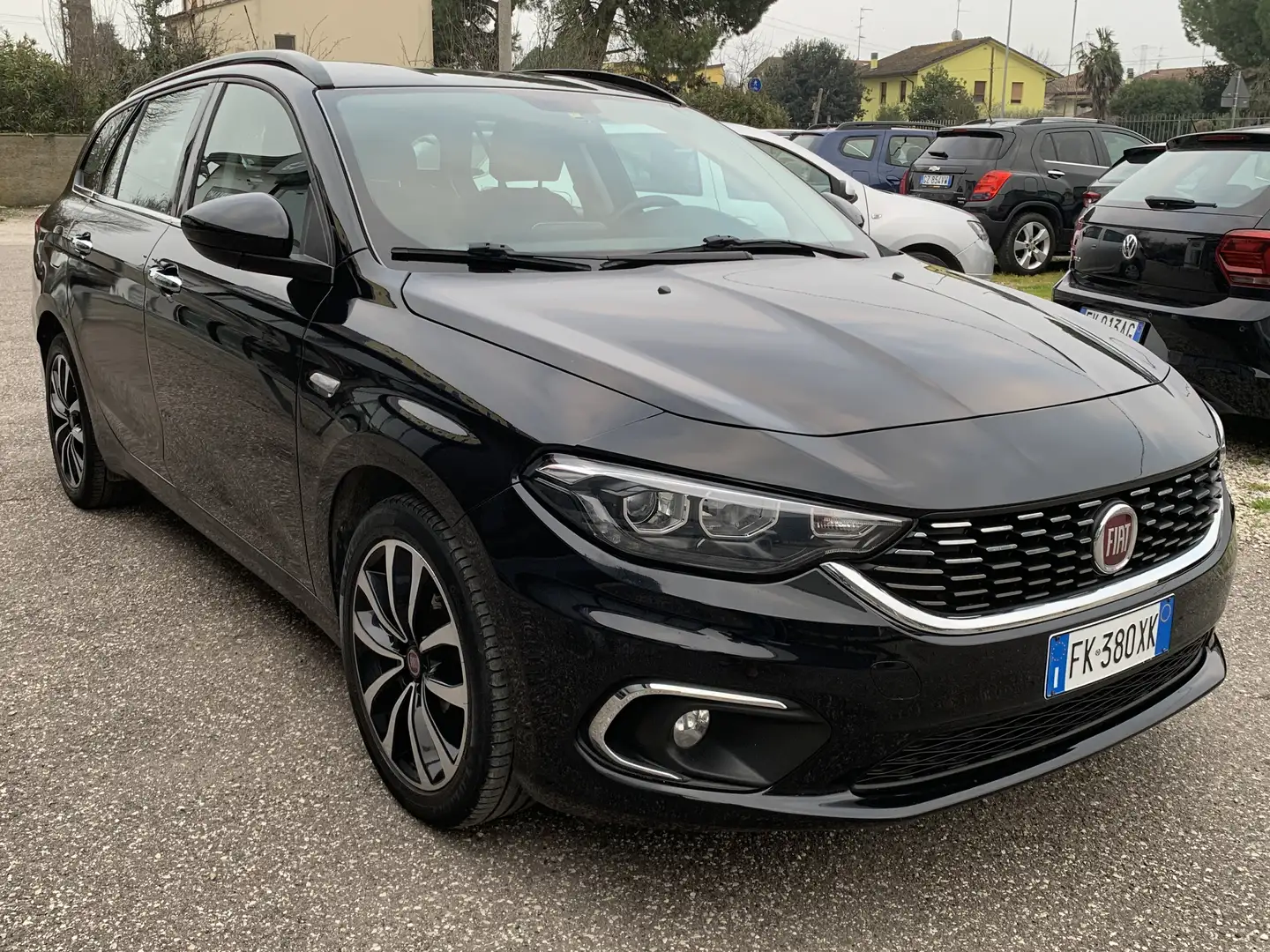 Fiat Tipo SW II SW 1.6 mjt Lounge s Schwarz - 2