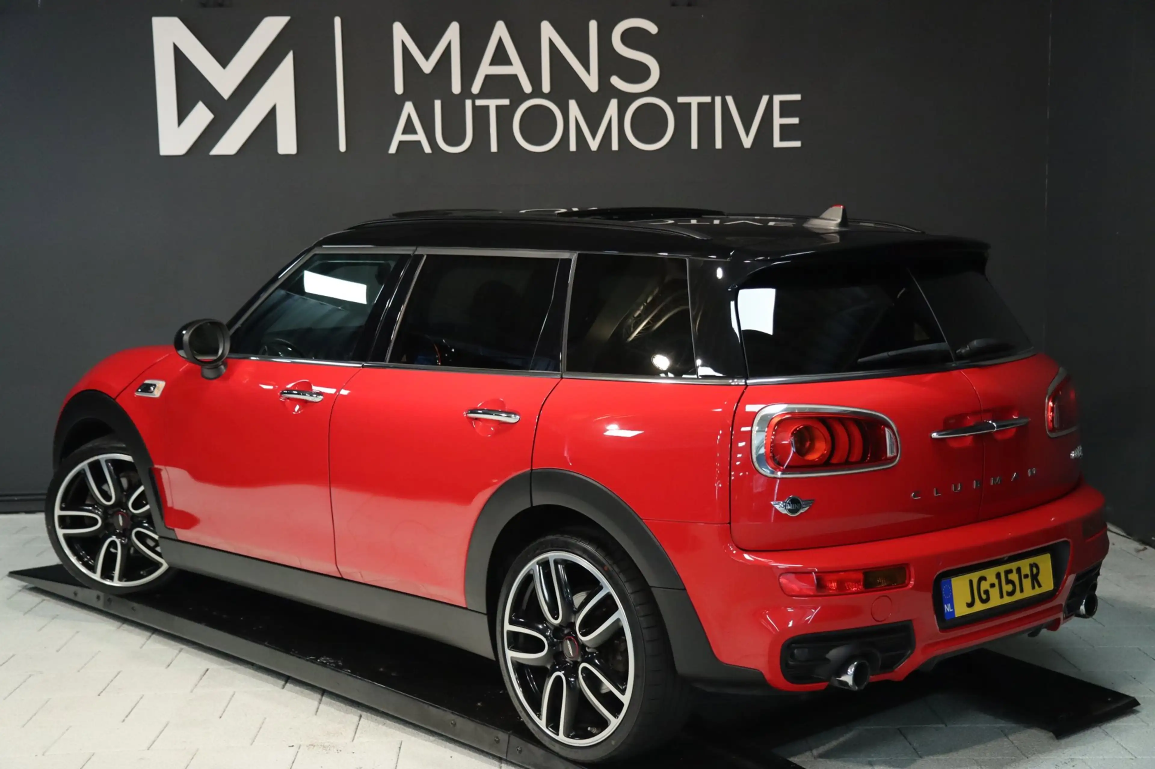 MINI Cooper S Clubman 2.0 Chili Serious / PANO / HUD / ACC / H&K / CAMER — photo 5