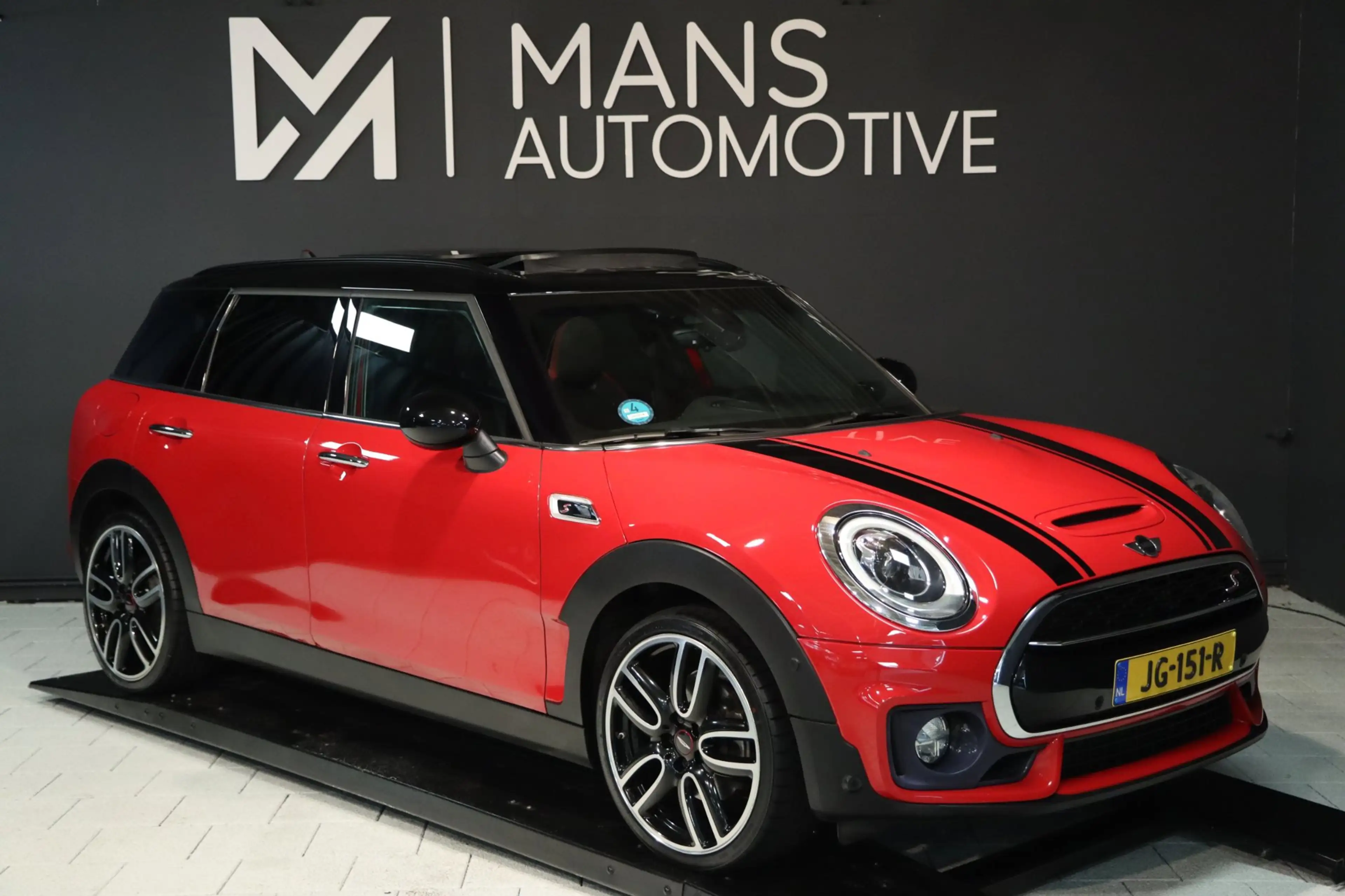 MINI Cooper S Clubman 2.0 Chili Serious / PANO / HUD / ACC / H&K / CAMER — photo 30
