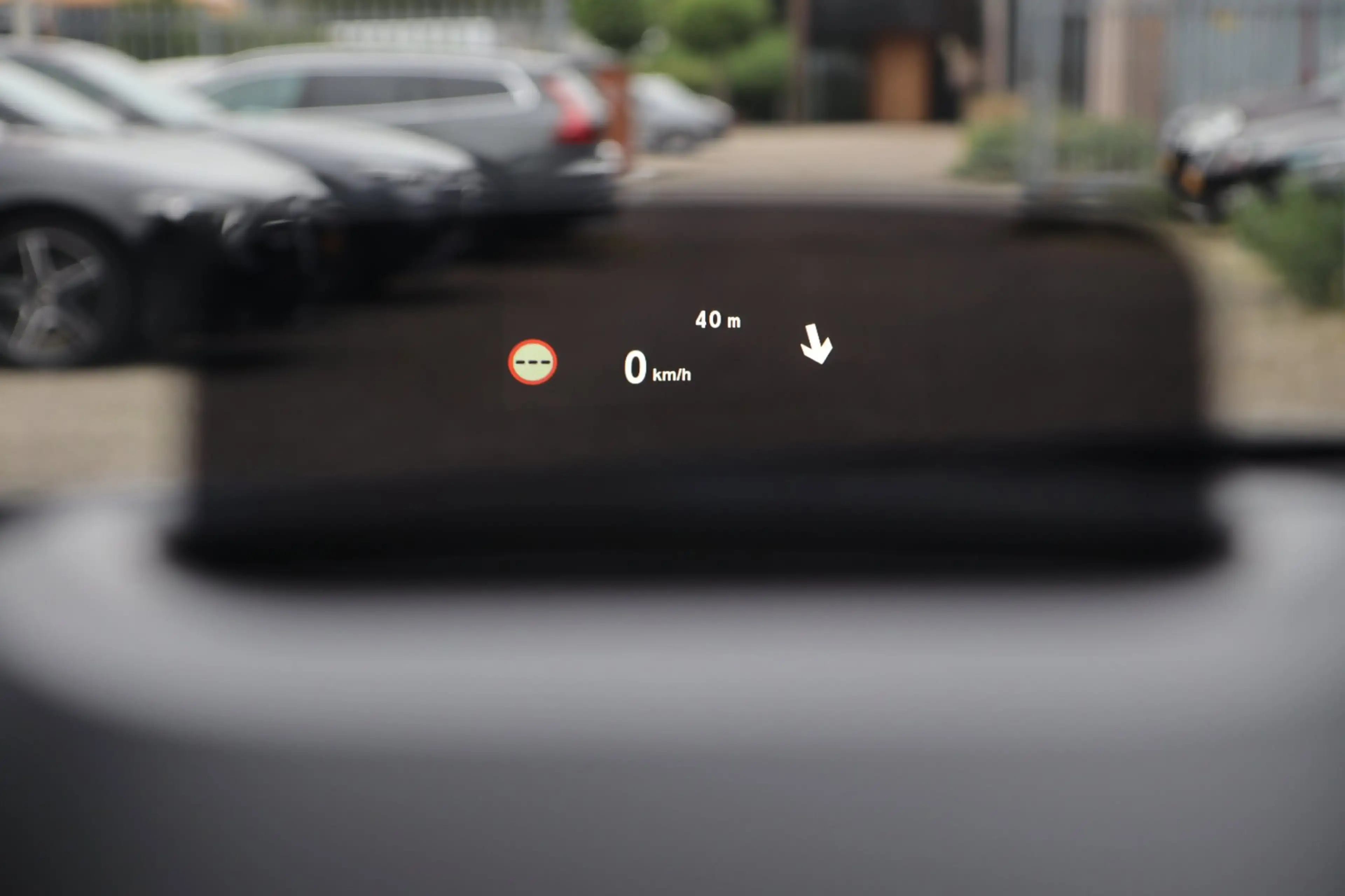 MINI Cooper S Clubman 2.0 Chili Serious / PANO / HUD / ACC / H&K / CAMER — photo 9