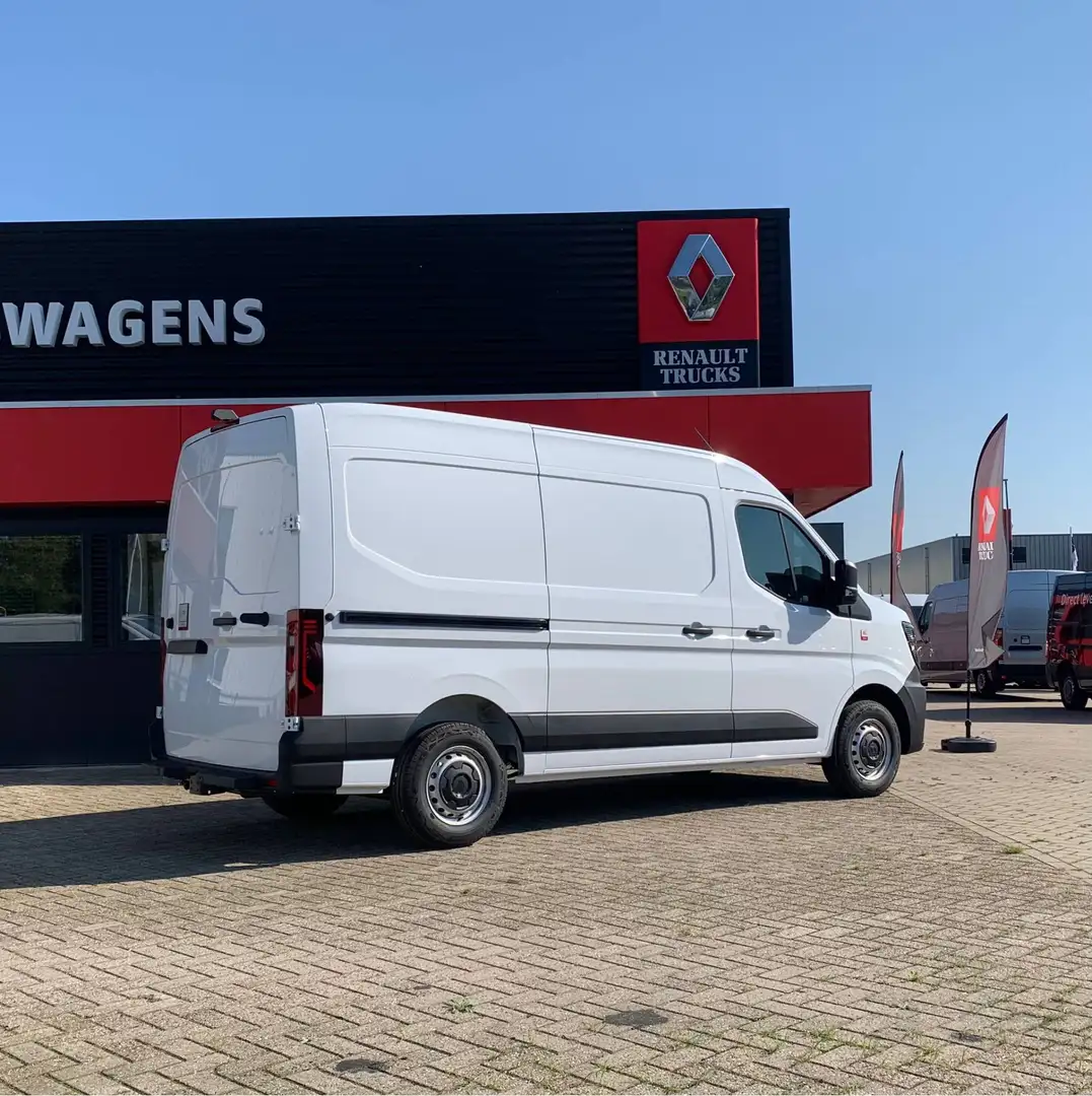 Renault Master T35 2.0 dCi 150 PK L2H2 Nieuw model, Camera, Trekh Wit - 2