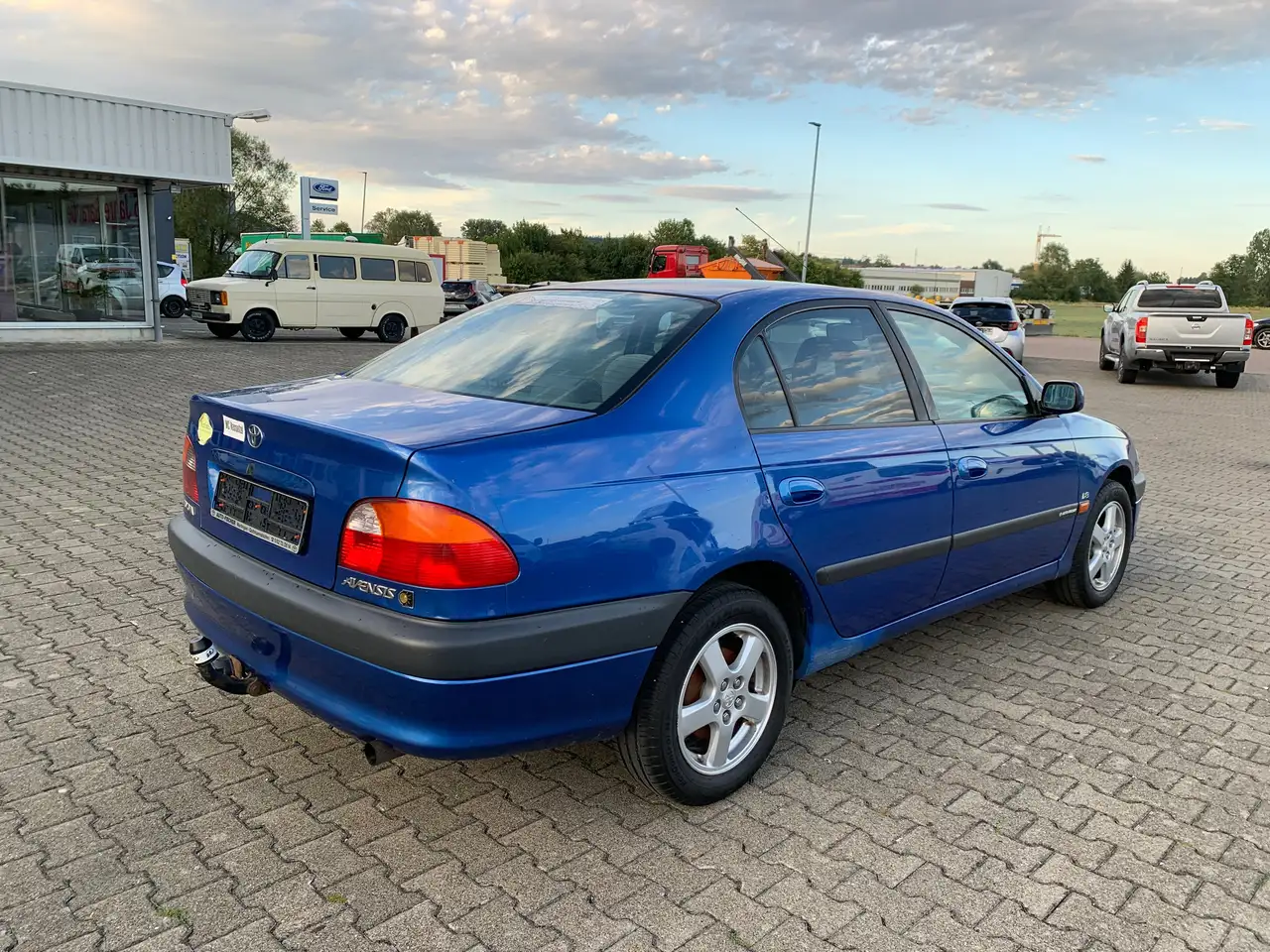 Toyota Avensis 1.8 linea sol, foto 3