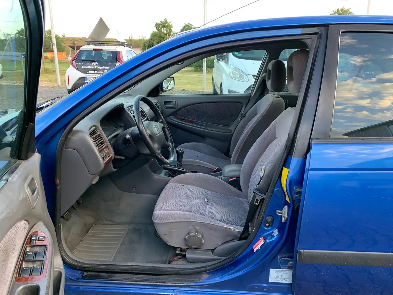 Toyota Avensis 1.8 linea sol, foto 11