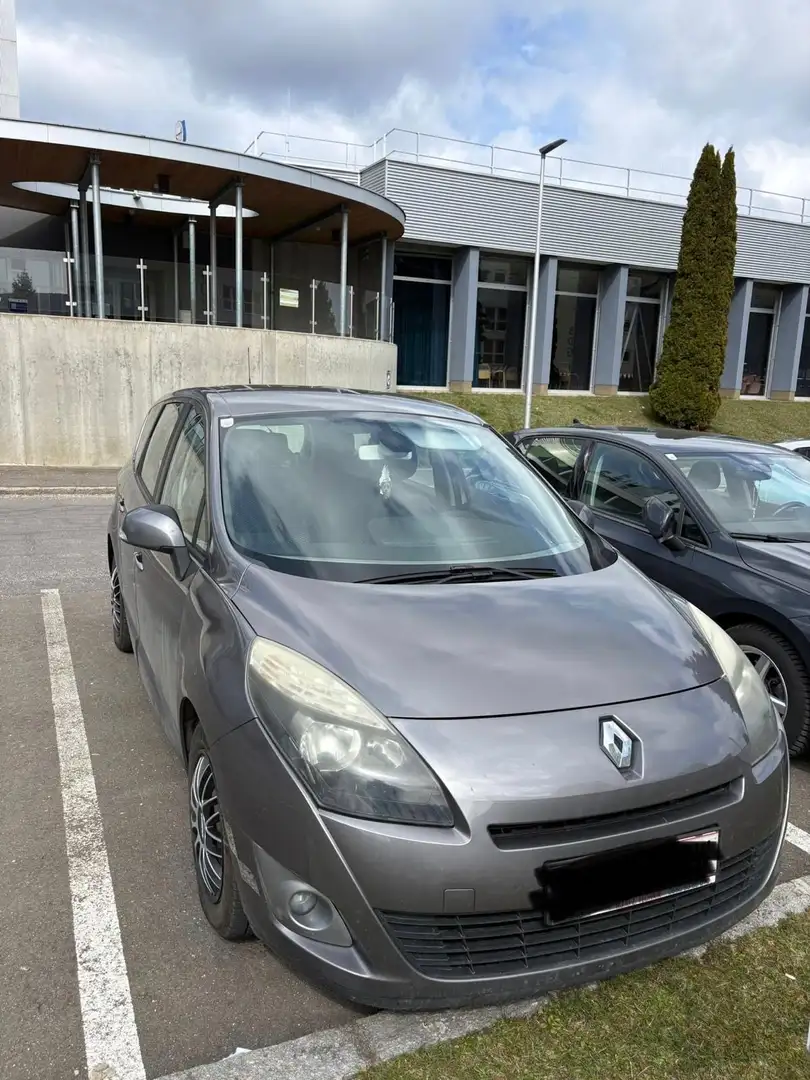 Renault Scenic Scénic III TomTom Edition 1,6 16V - 1