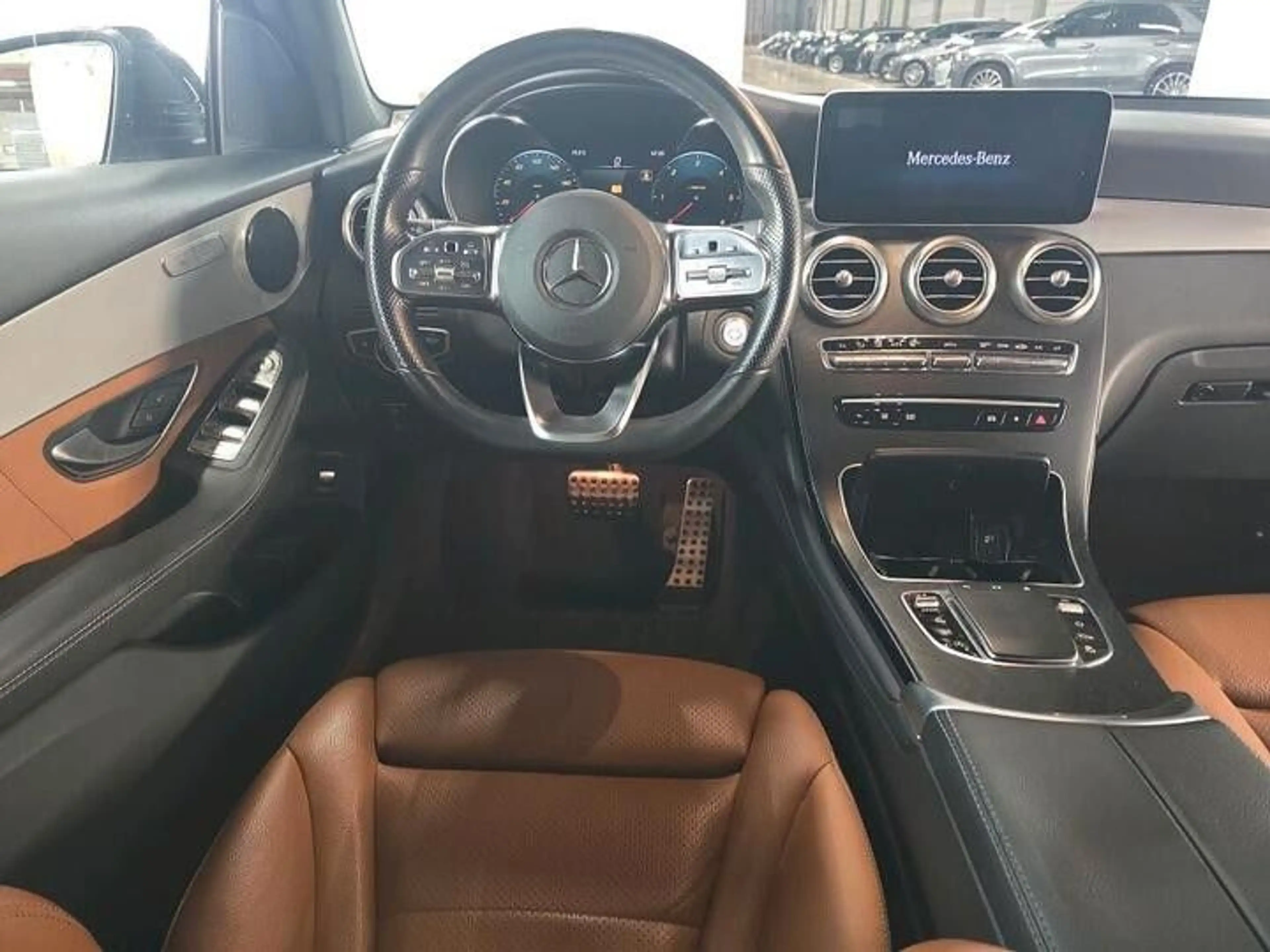 Mercedes-Benz GLC 200 d*AMG Line*Autom.*LED*LEDER*Netto-22500€ — photo 6