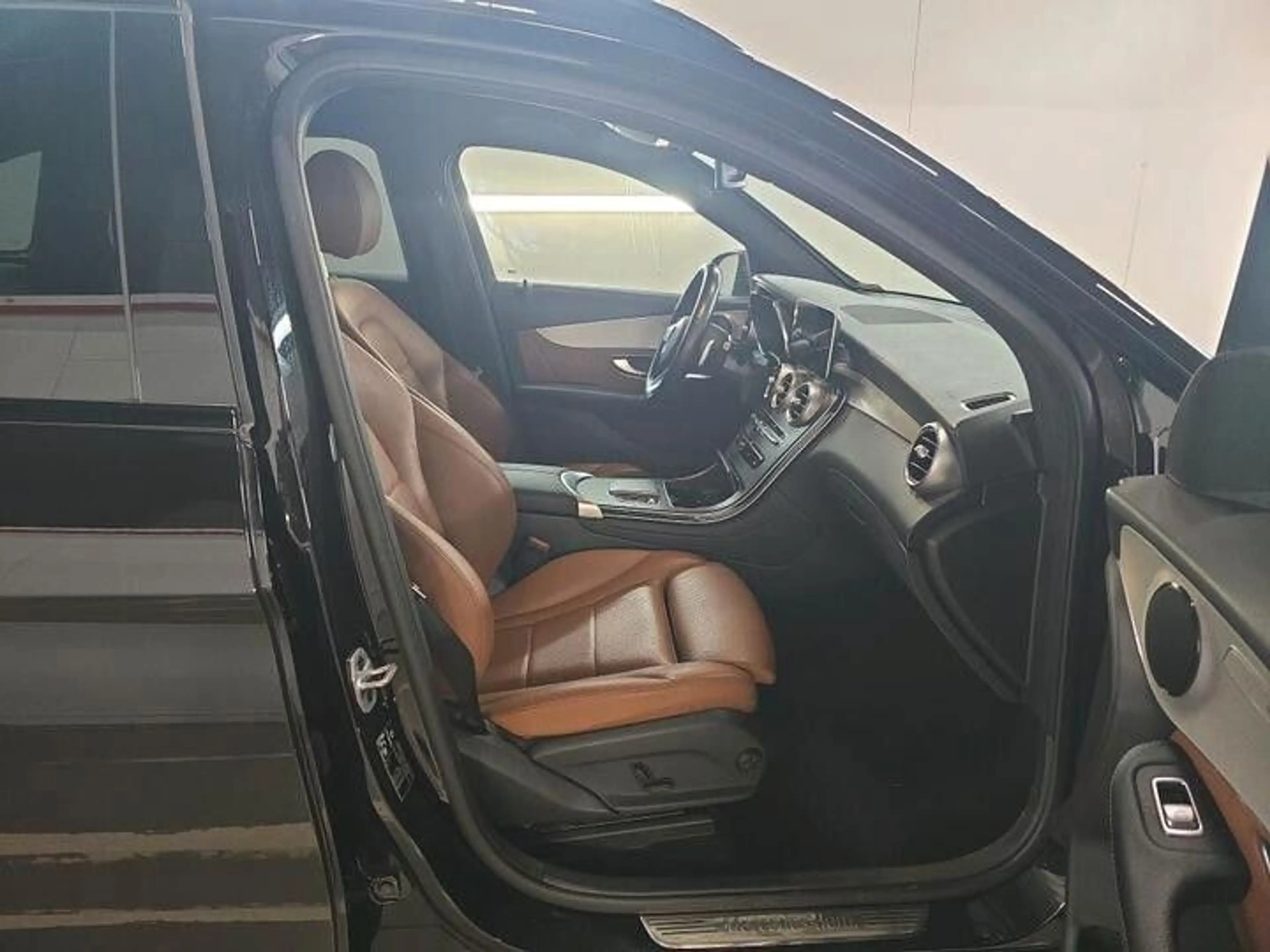 Mercedes-Benz GLC 200 d*AMG Line*Autom.*LED*LEDER*Netto-22500€ — photo 8