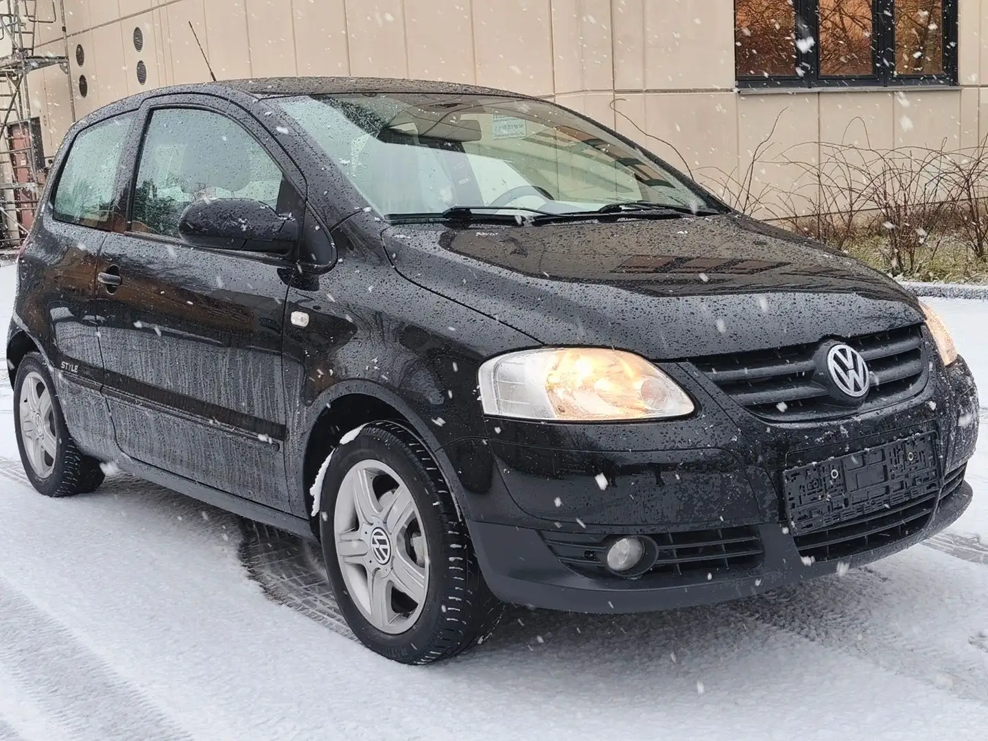 Volkswagen Fox Style*NEUE TÜV* Schwarz - 1