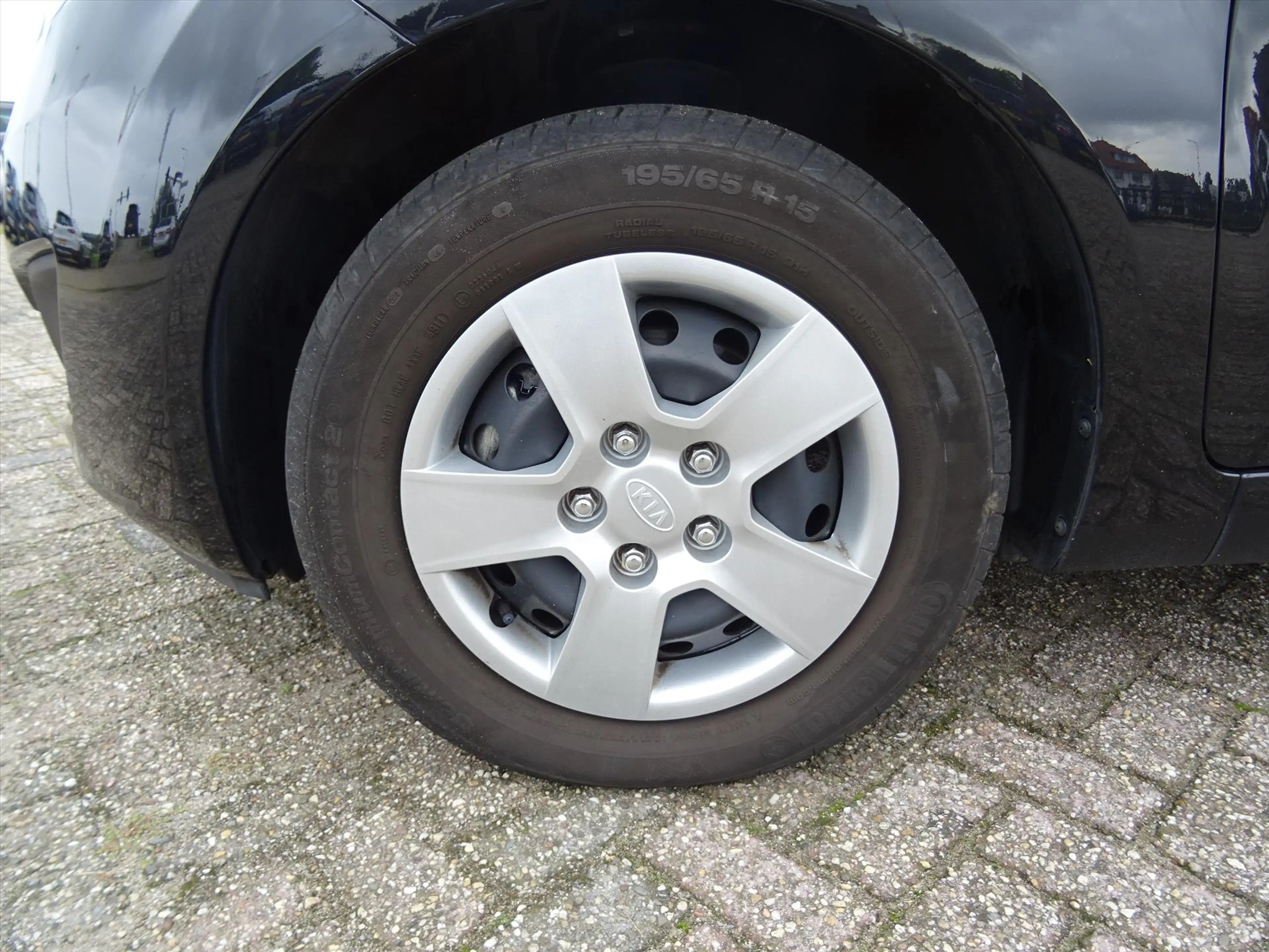 Kia Venga 1.4 CVVT — photo 14